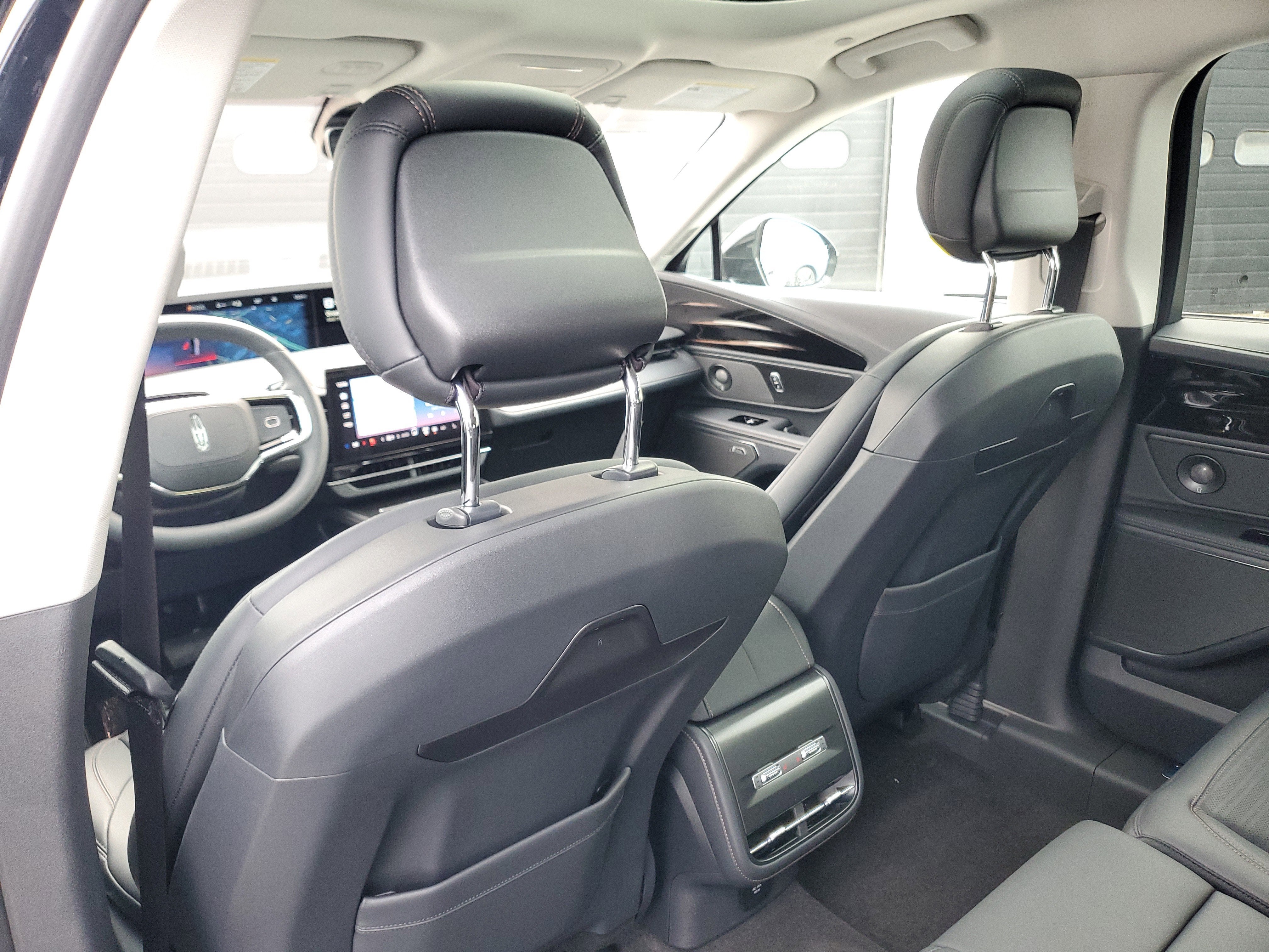 2026 Lincoln Nautilus Reserve Hybrid