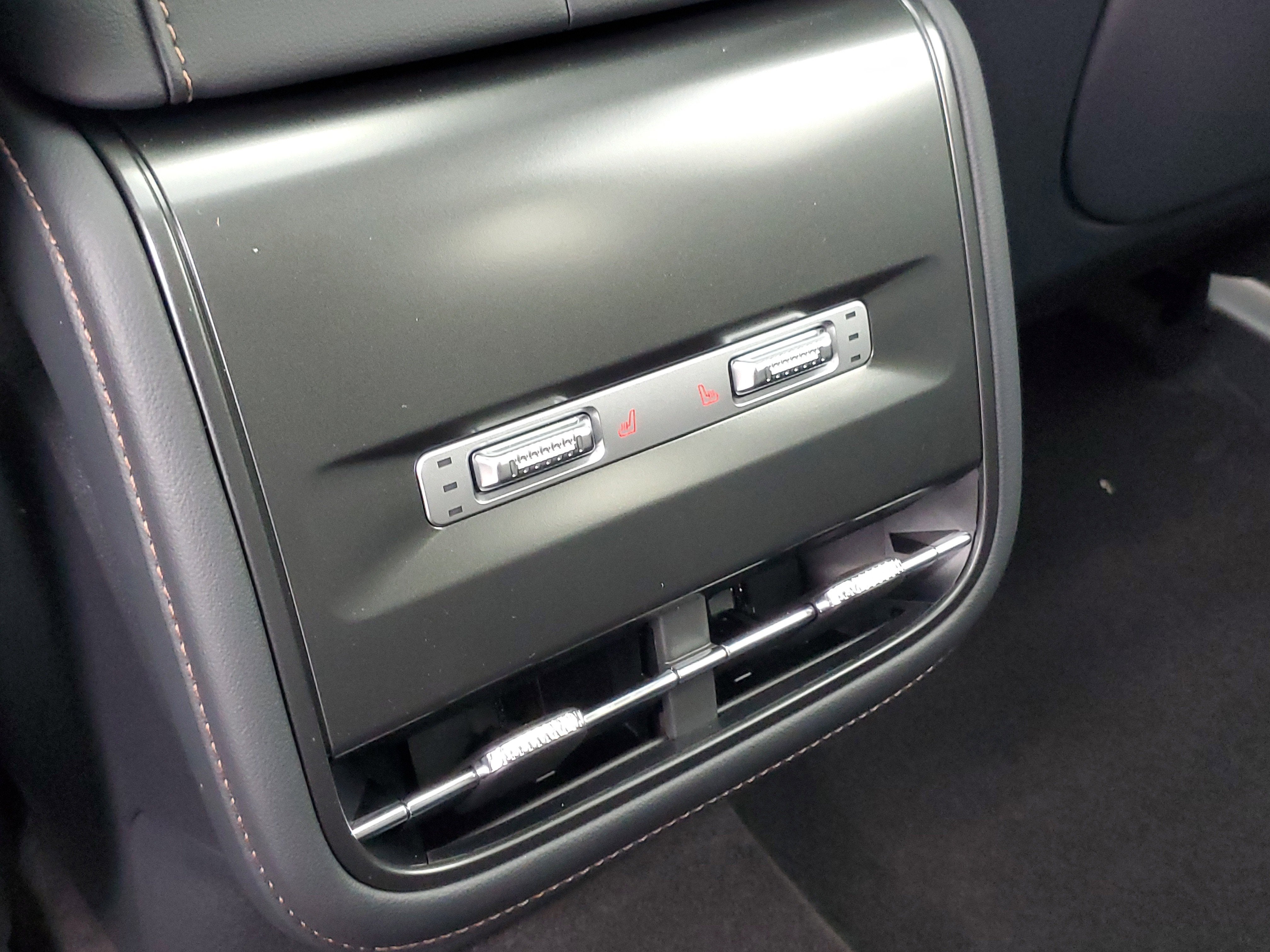 2026 Lincoln Nautilus Reserve Hybrid