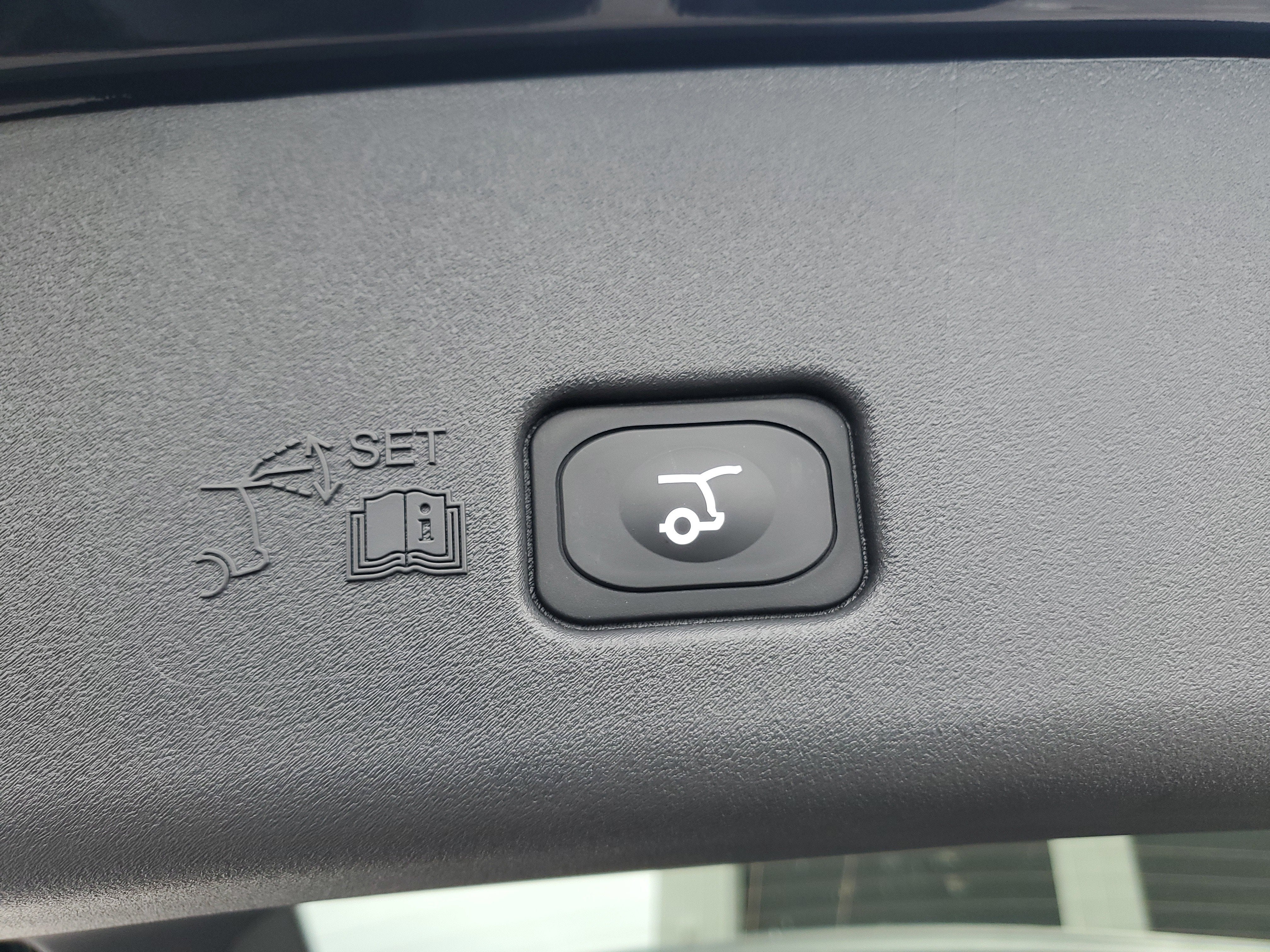 2026 Lincoln Nautilus Reserve Hybrid