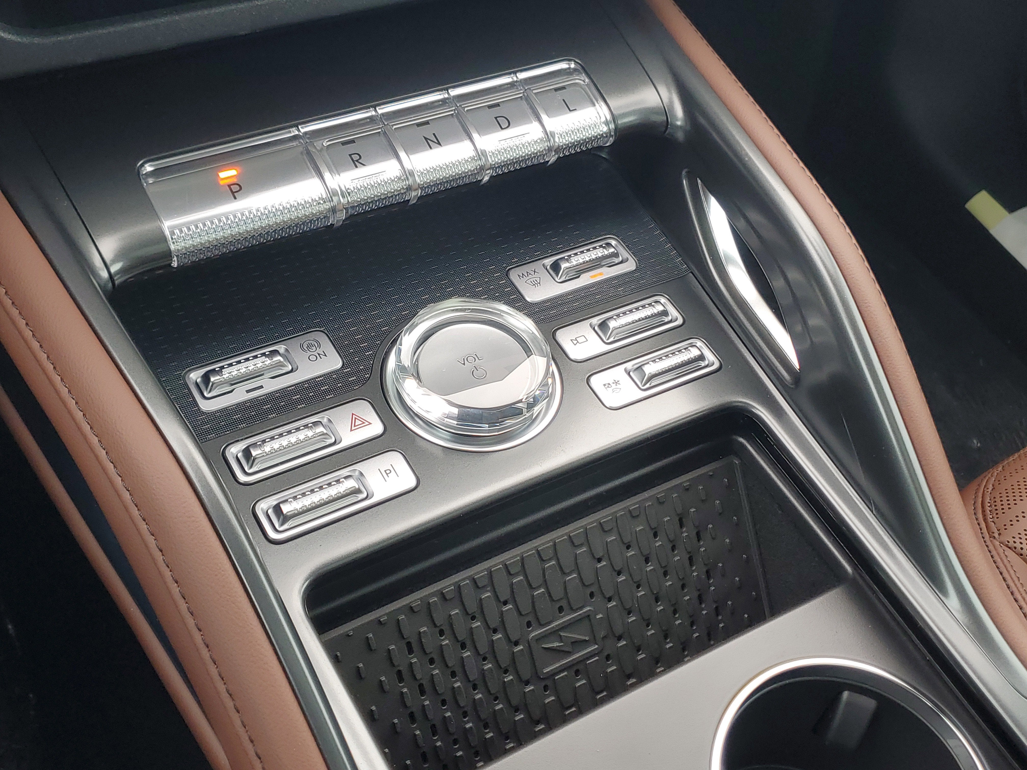 2026 Lincoln Nautilus Reserve Hybrid