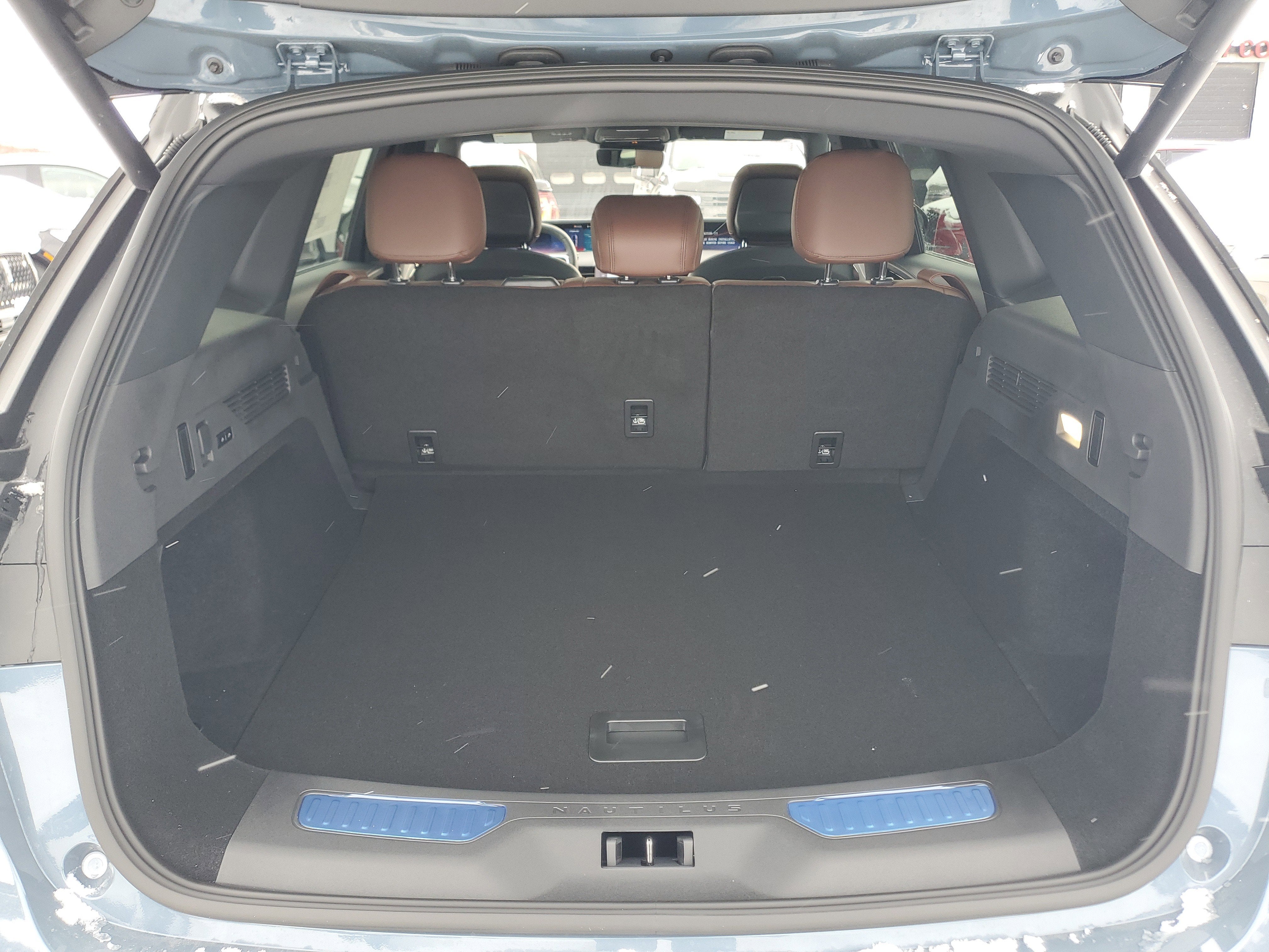 2026 Lincoln Nautilus Reserve Hybrid