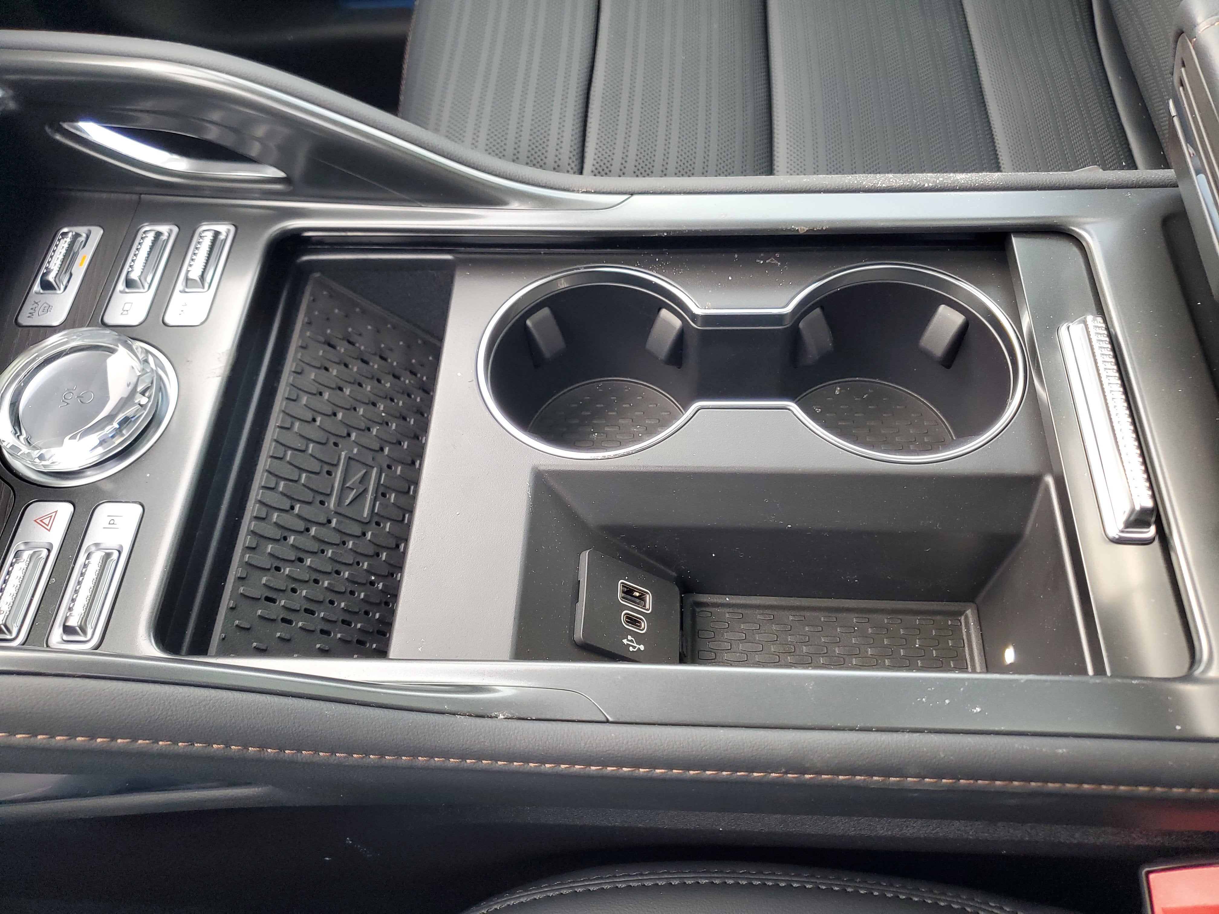 2026 Lincoln Nautilus Reserve Hybrid