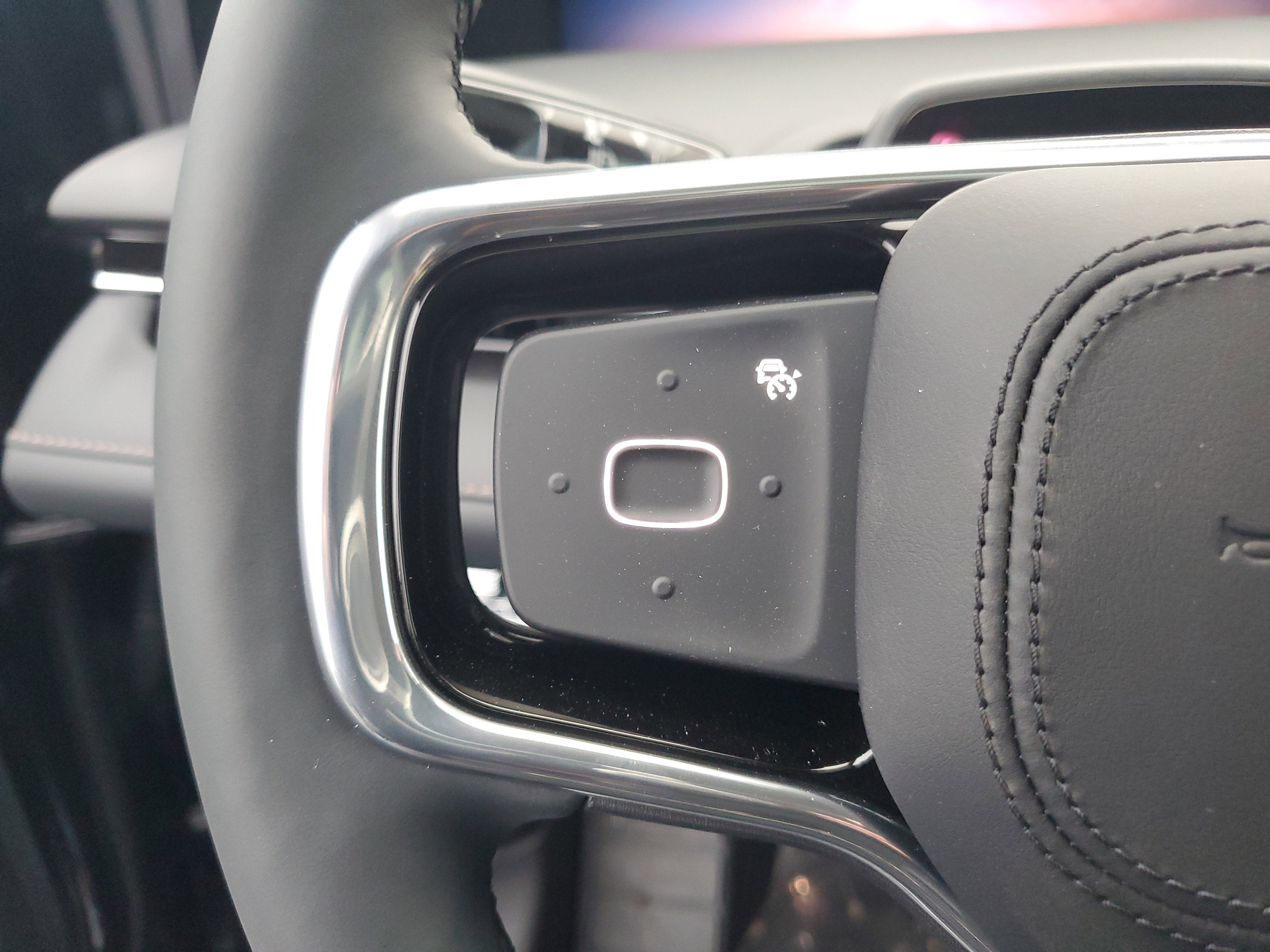 2026 Lincoln Nautilus Reserve Hybrid