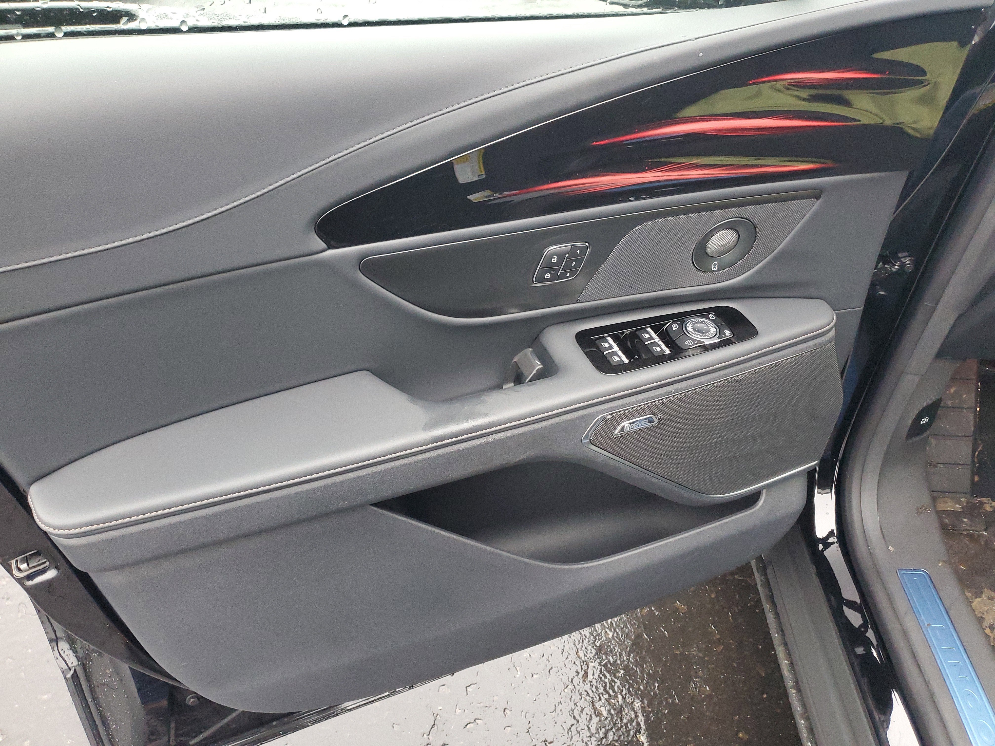 2026 Lincoln Nautilus Reserve Hybrid