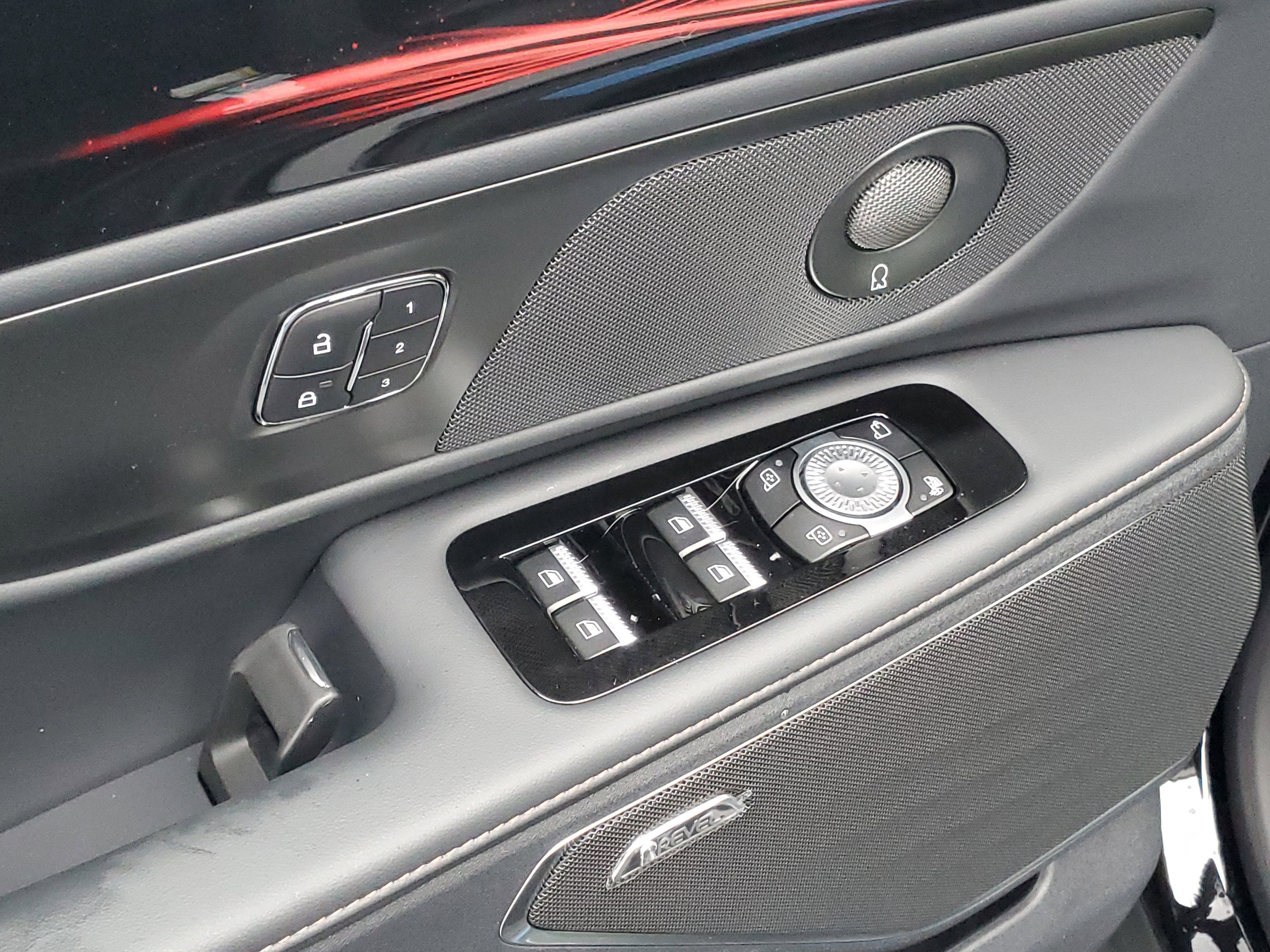 2026 Lincoln Nautilus Reserve Hybrid