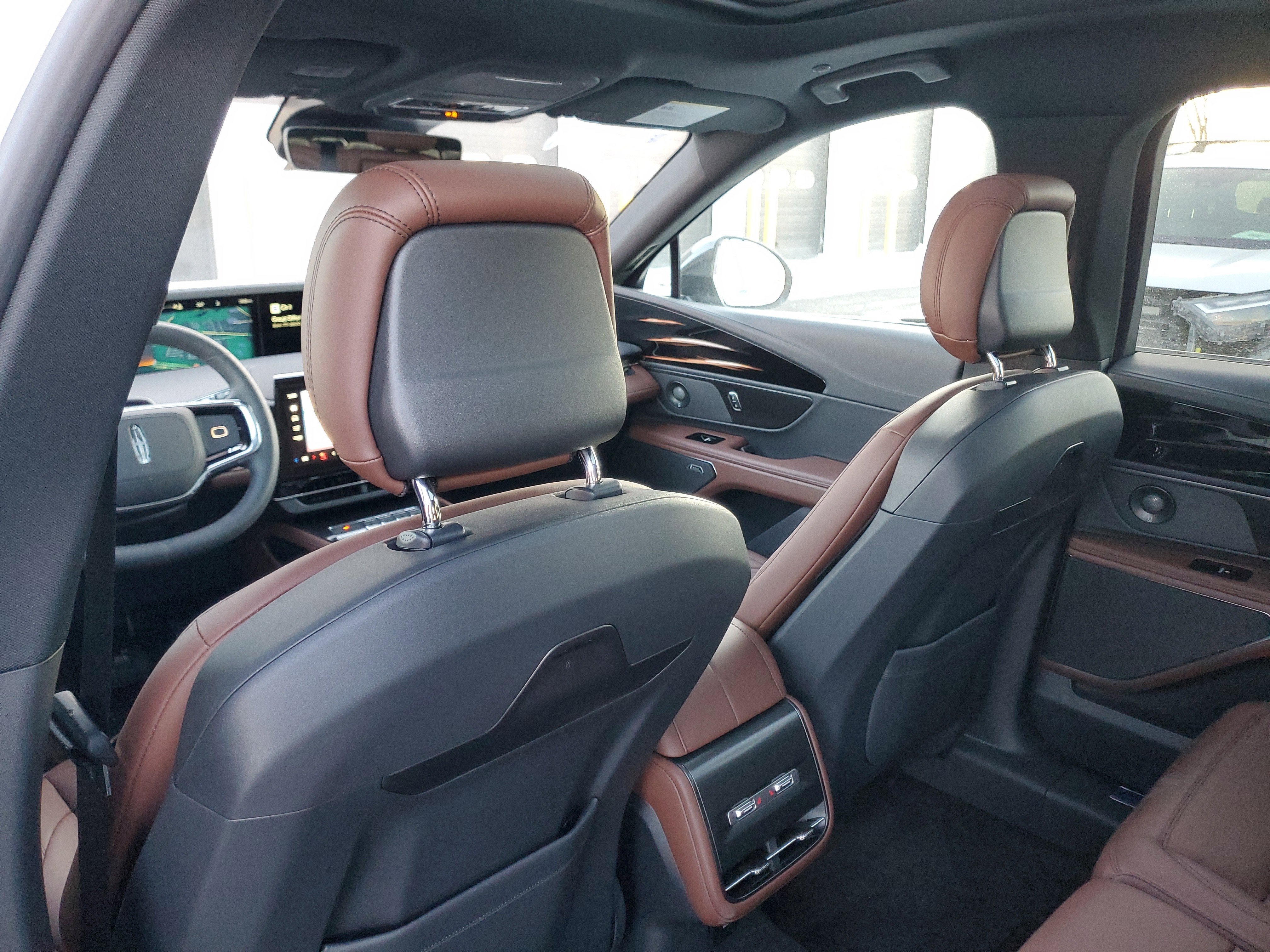 2026 Lincoln Nautilus Reserve Hybrid