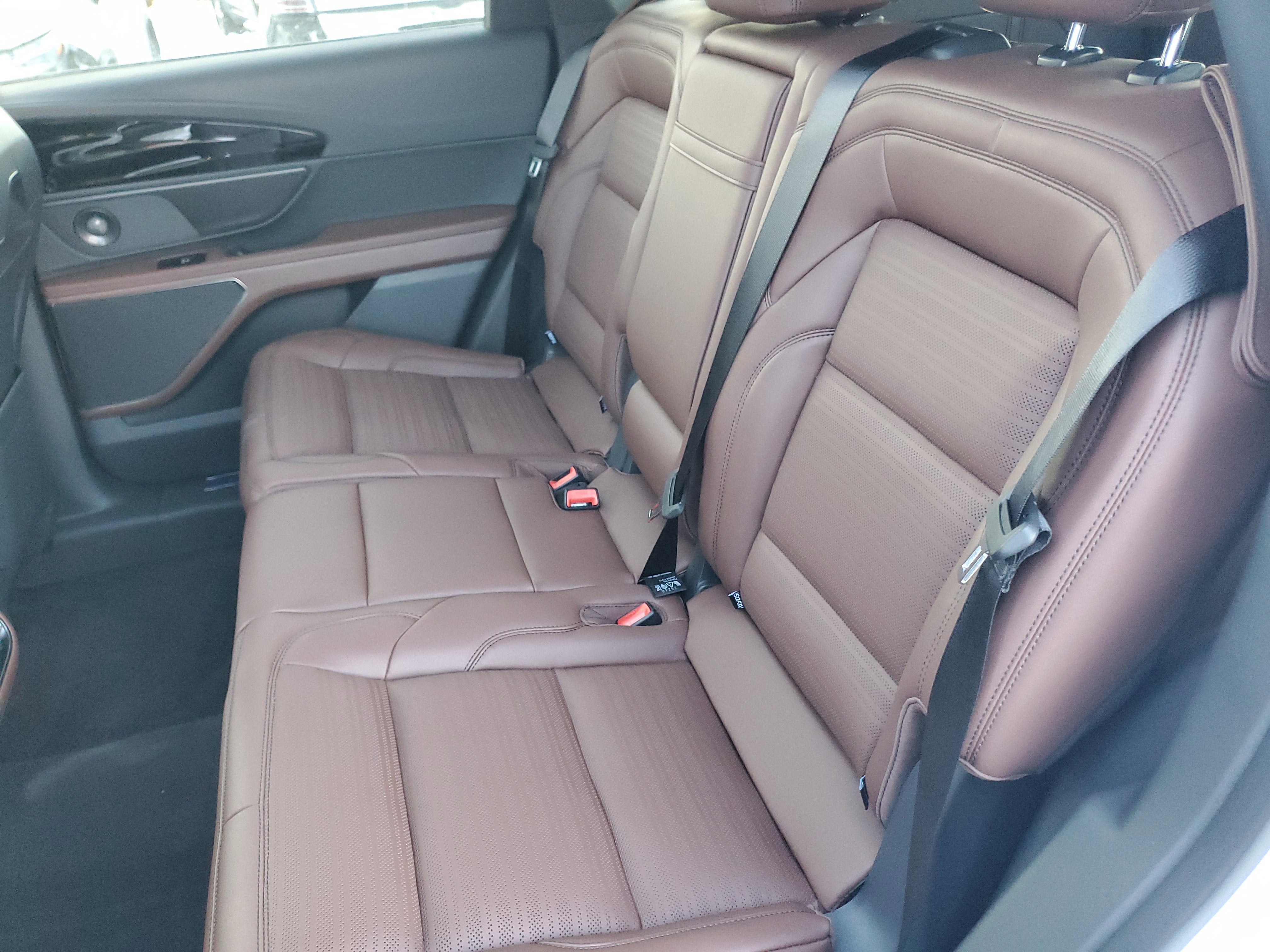 2026 Lincoln Nautilus Reserve Hybrid