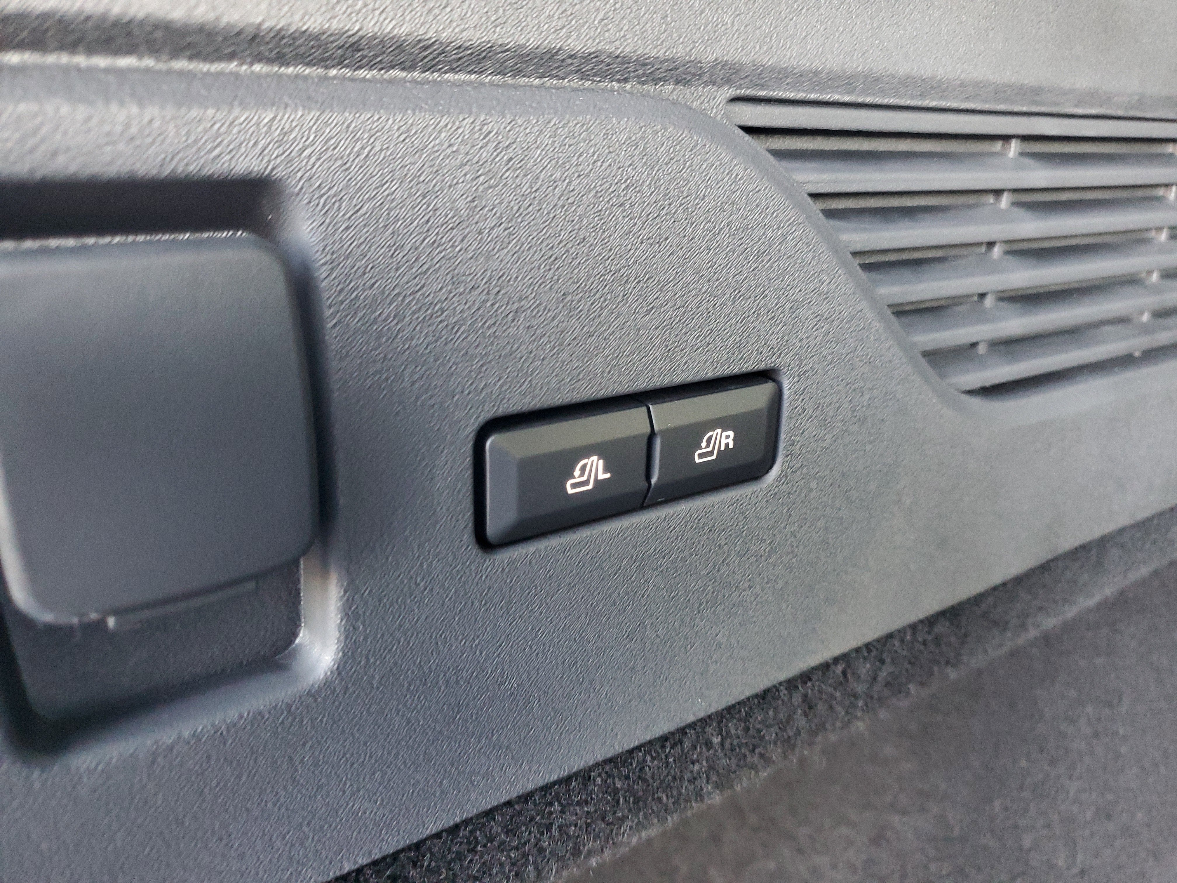 2026 Lincoln Nautilus Reserve Hybrid