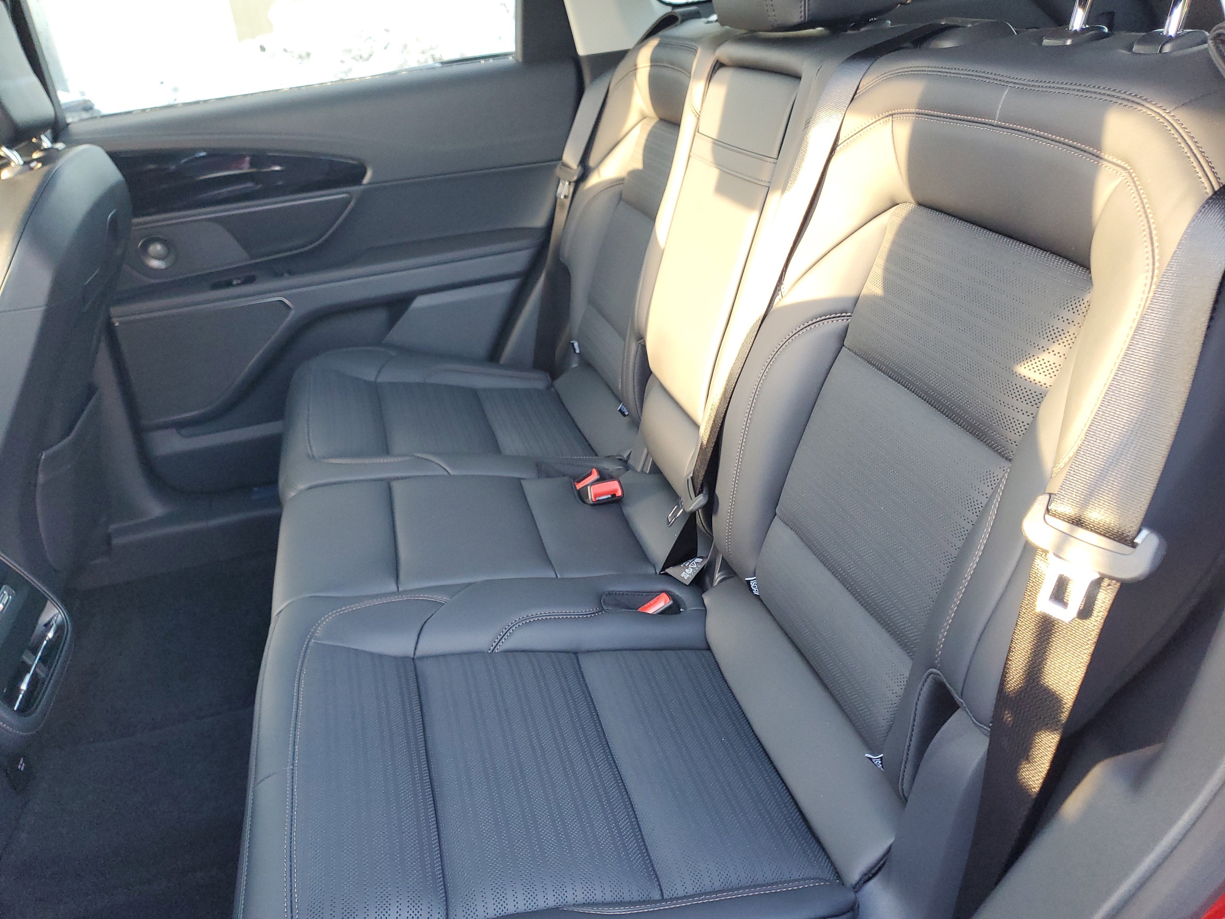 2026 Lincoln Nautilus Reserve Hybrid