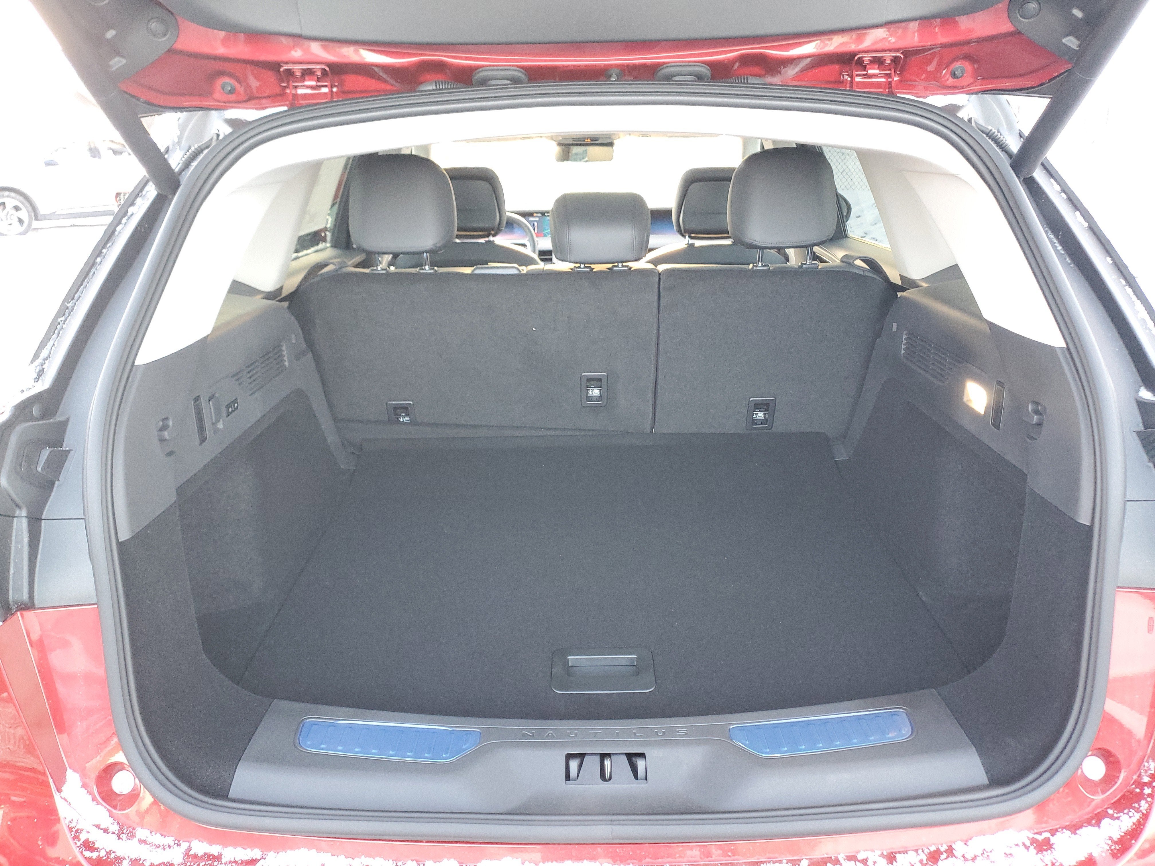 2026 Lincoln Nautilus Reserve Hybrid