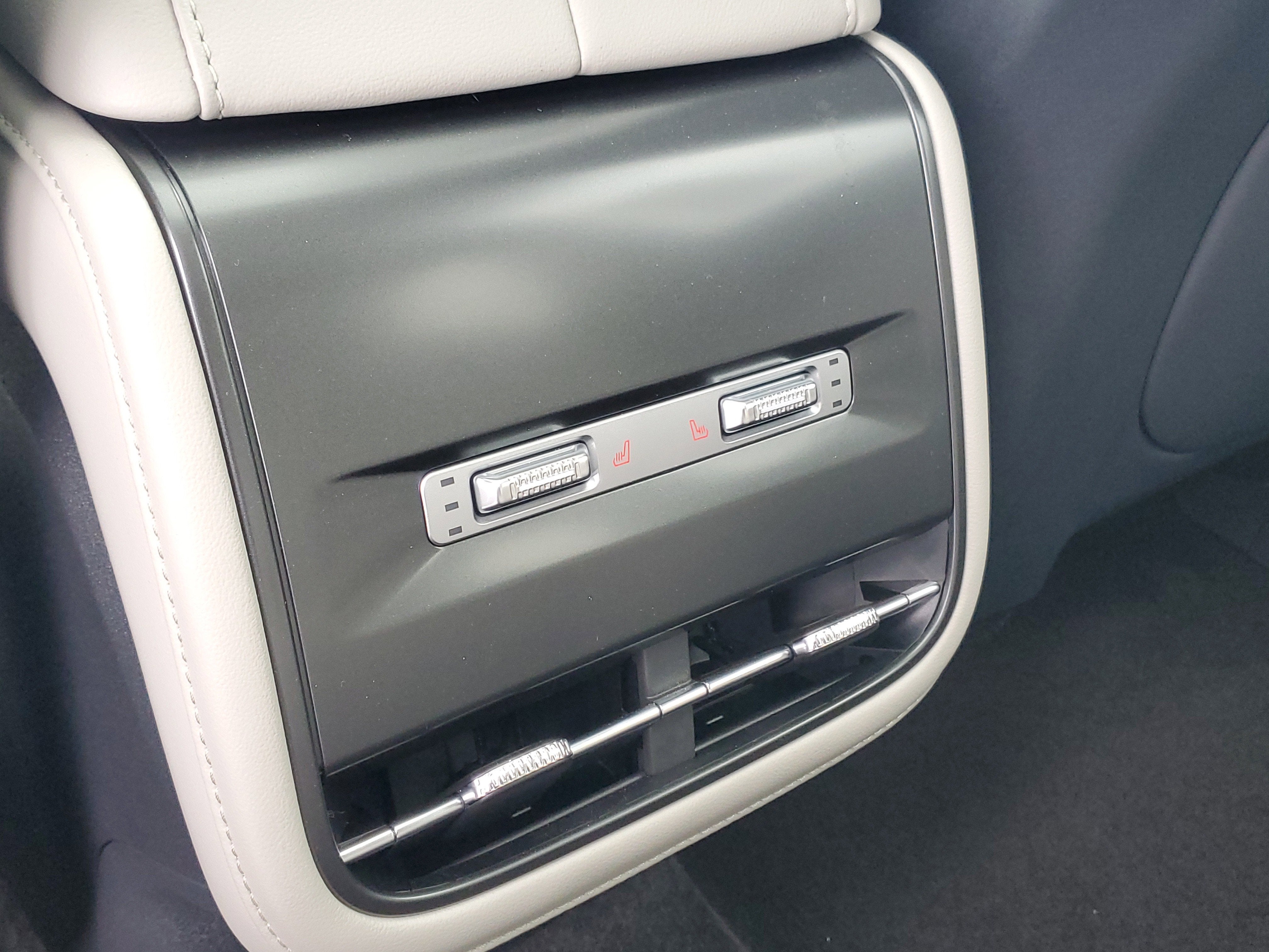 2026 Lincoln Nautilus Reserve Hybrid