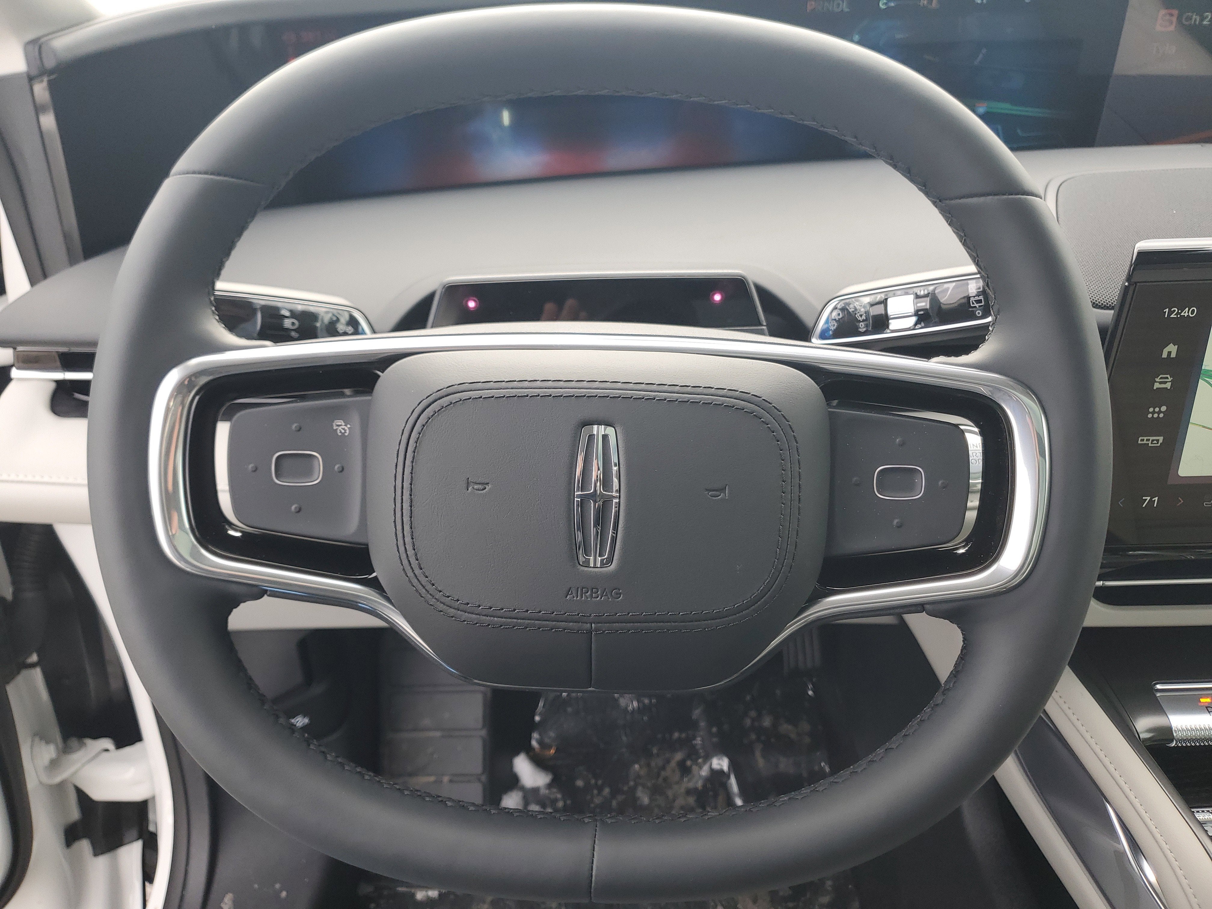 2026 Lincoln Nautilus Reserve Hybrid