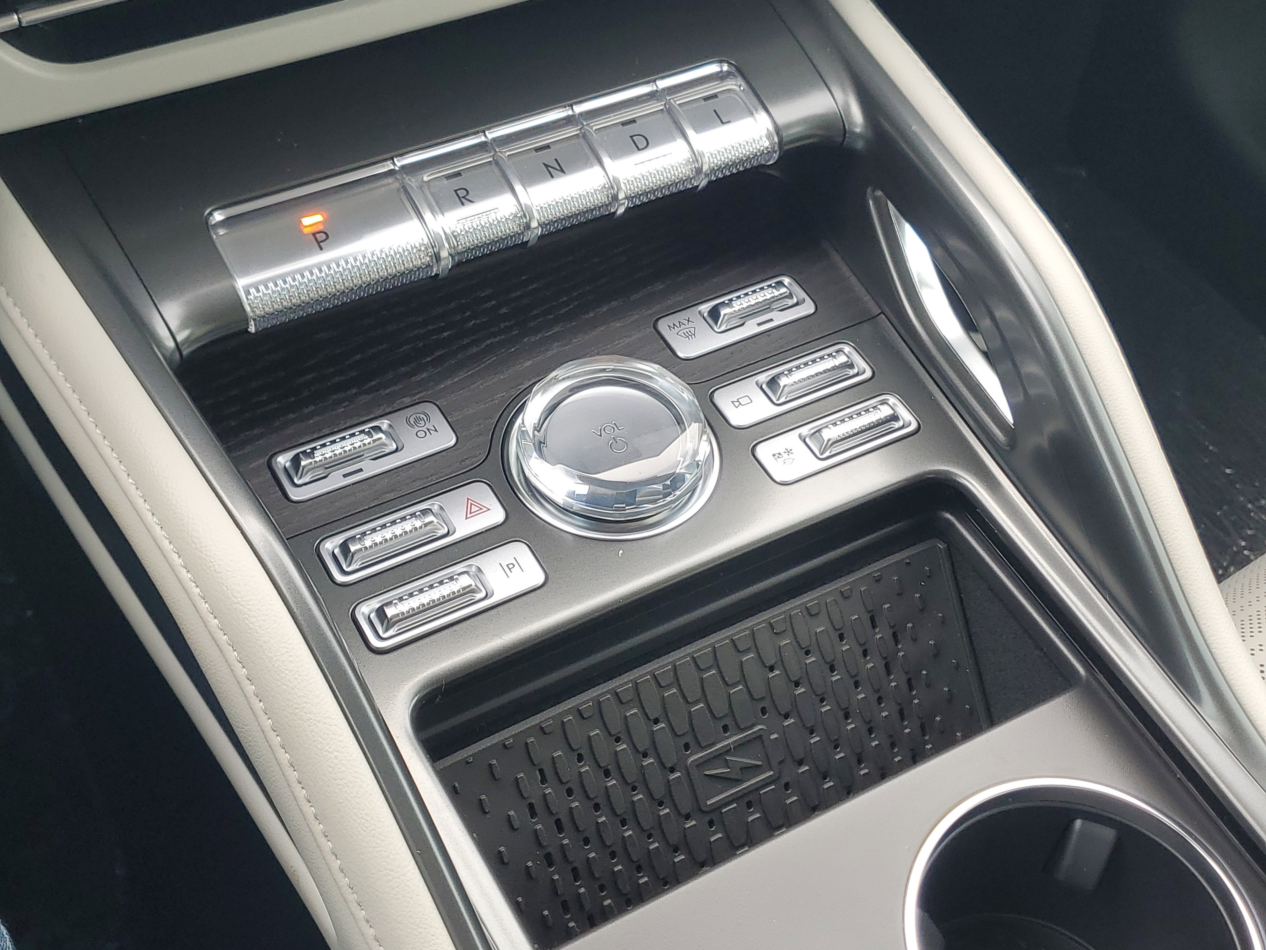 2026 Lincoln Nautilus Reserve Hybrid