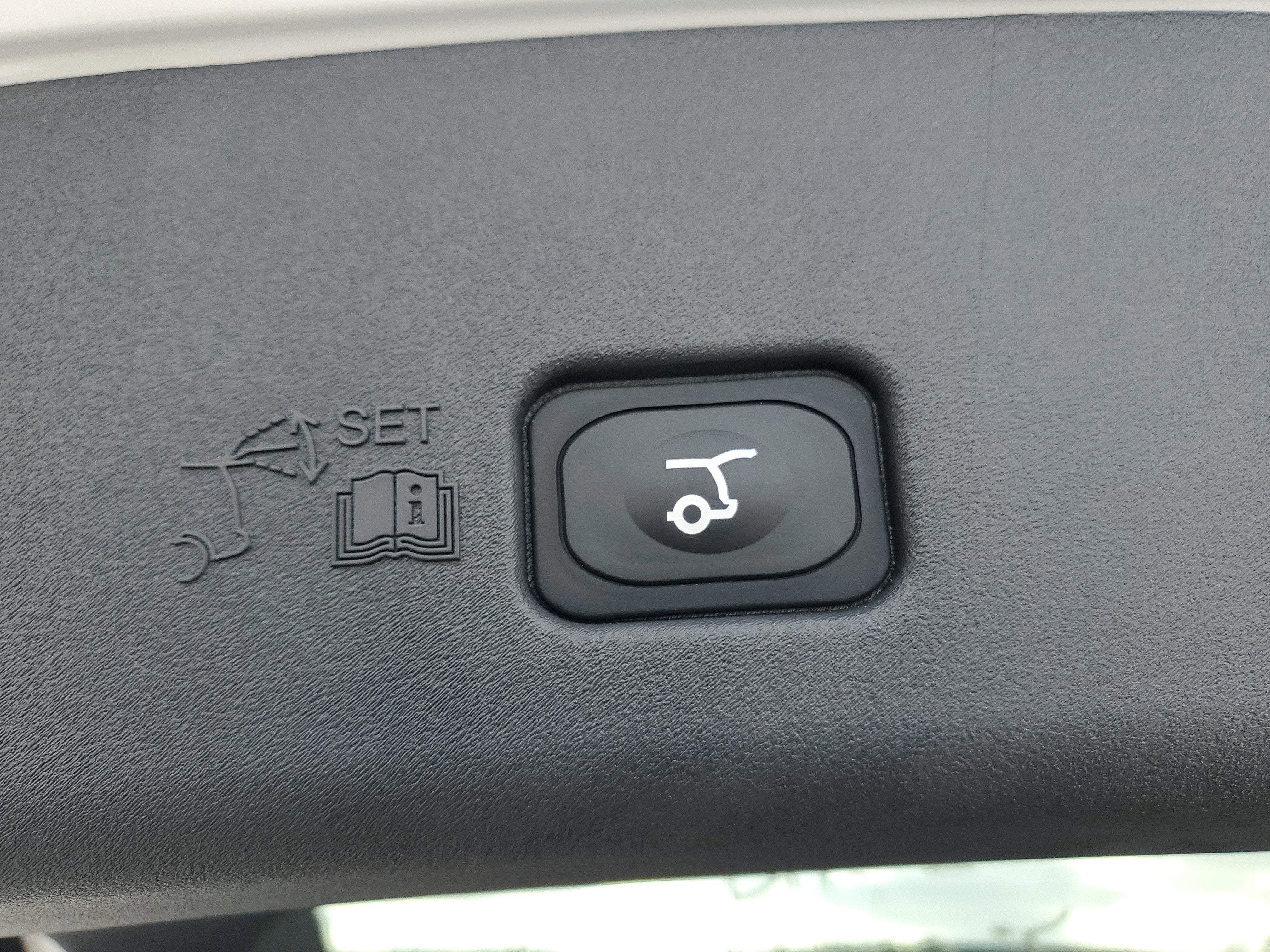 2026 Lincoln Nautilus Reserve Hybrid