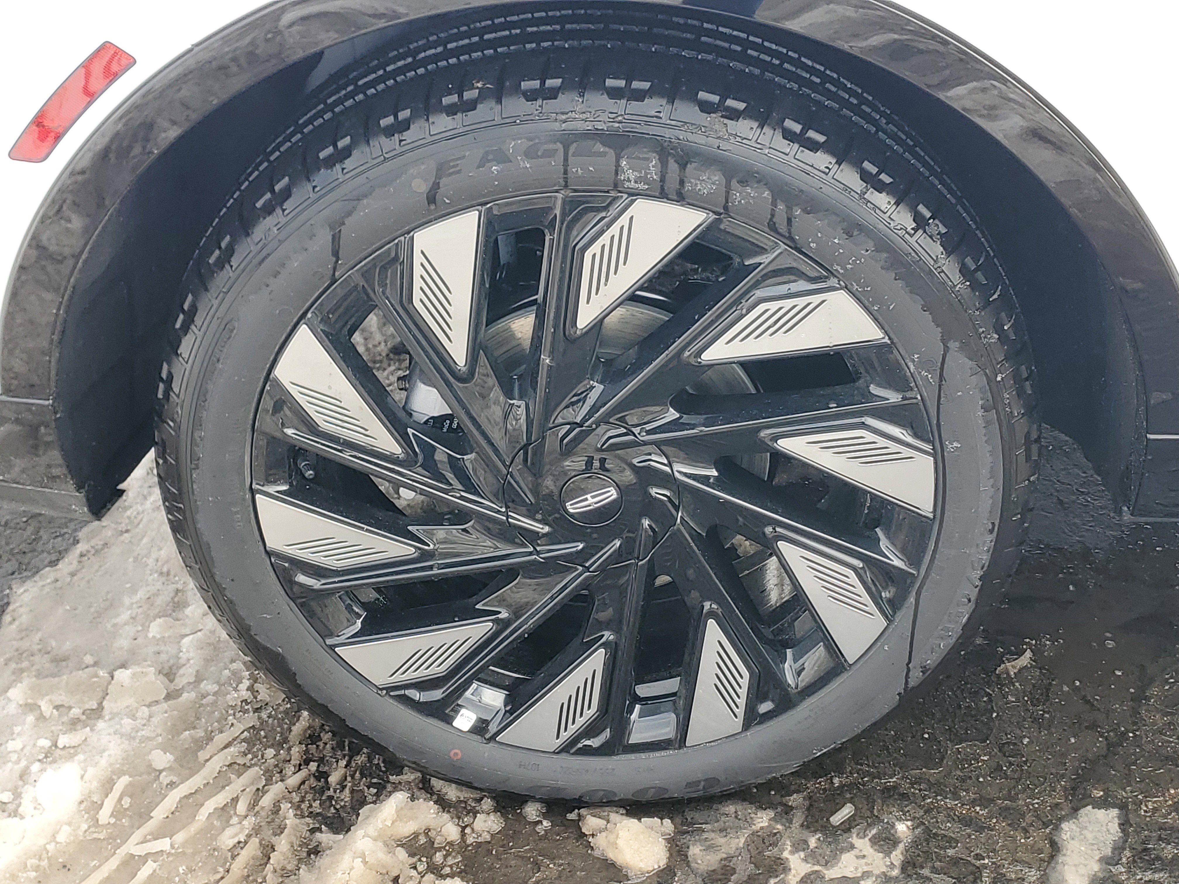 2026 Lincoln Nautilus Reserve Hybrid