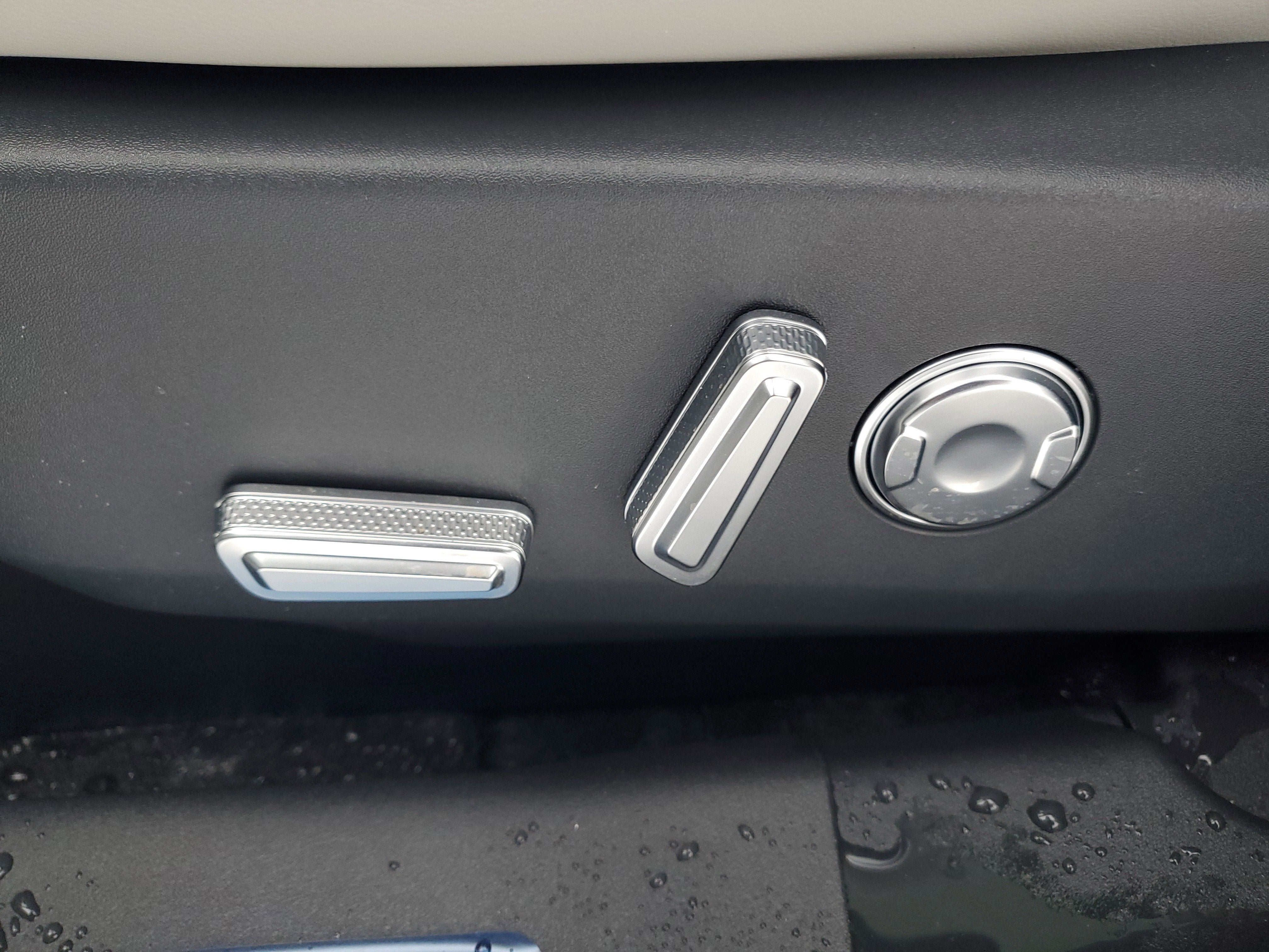 2026 Lincoln Nautilus Reserve Hybrid