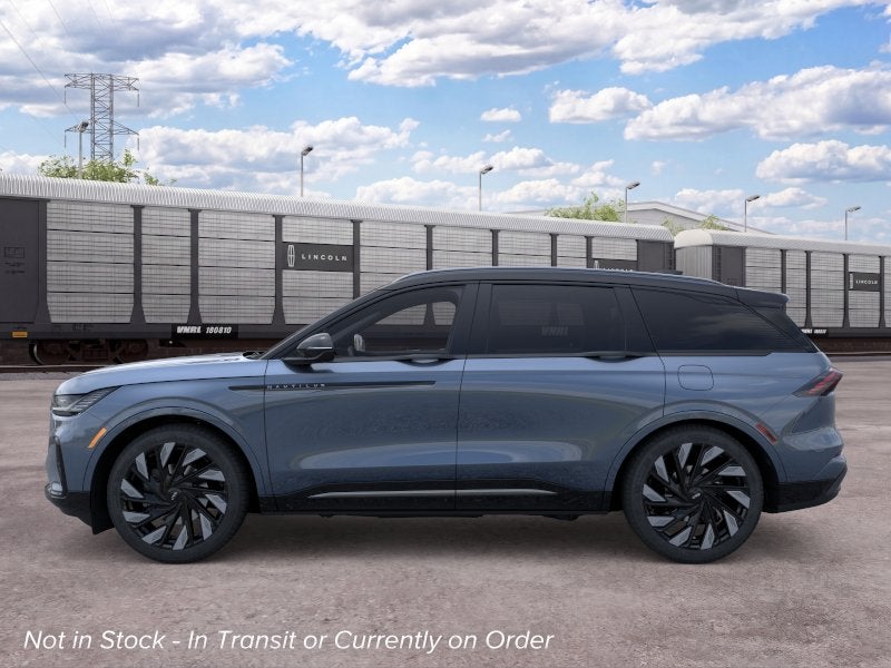 2026 Lincoln Nautilus Reserve Hybrid