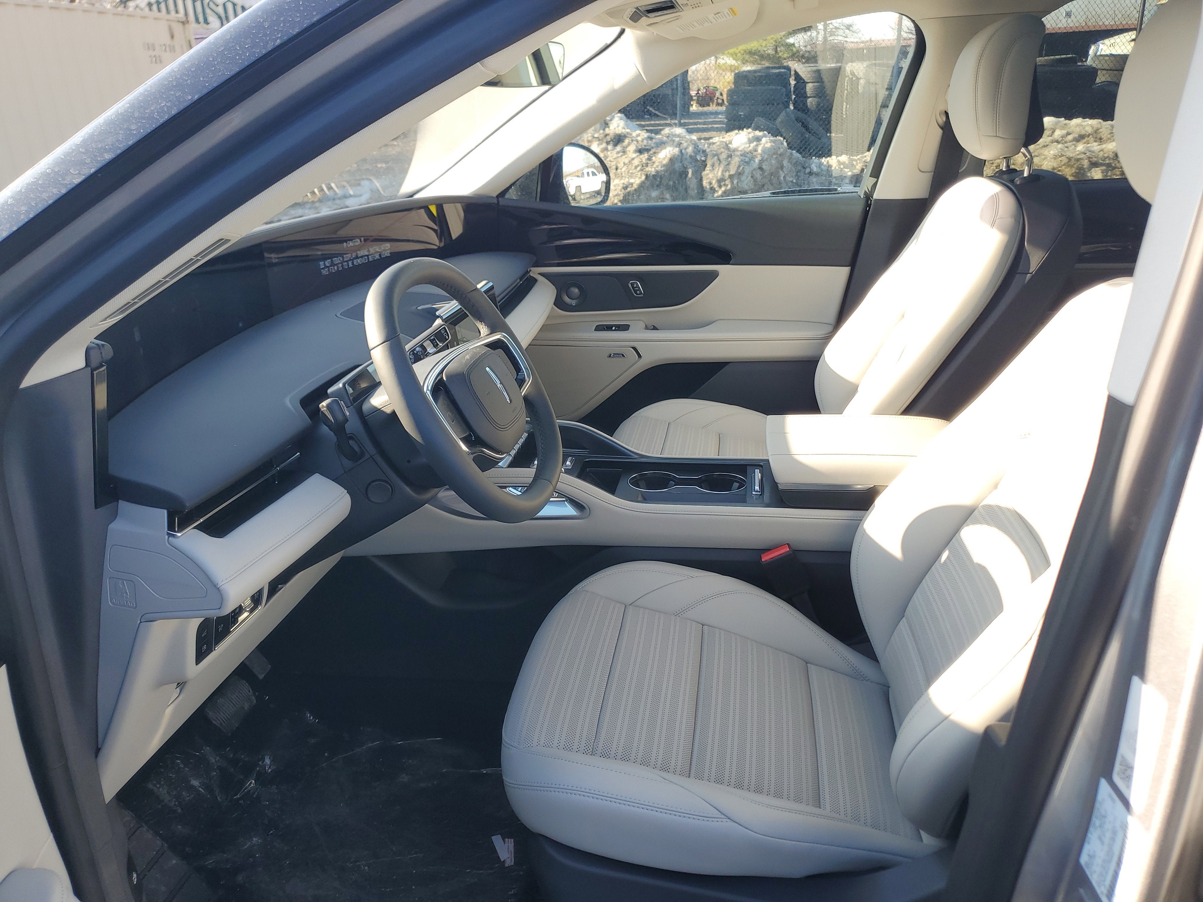 2026 Lincoln Nautilus Reserve Hybrid