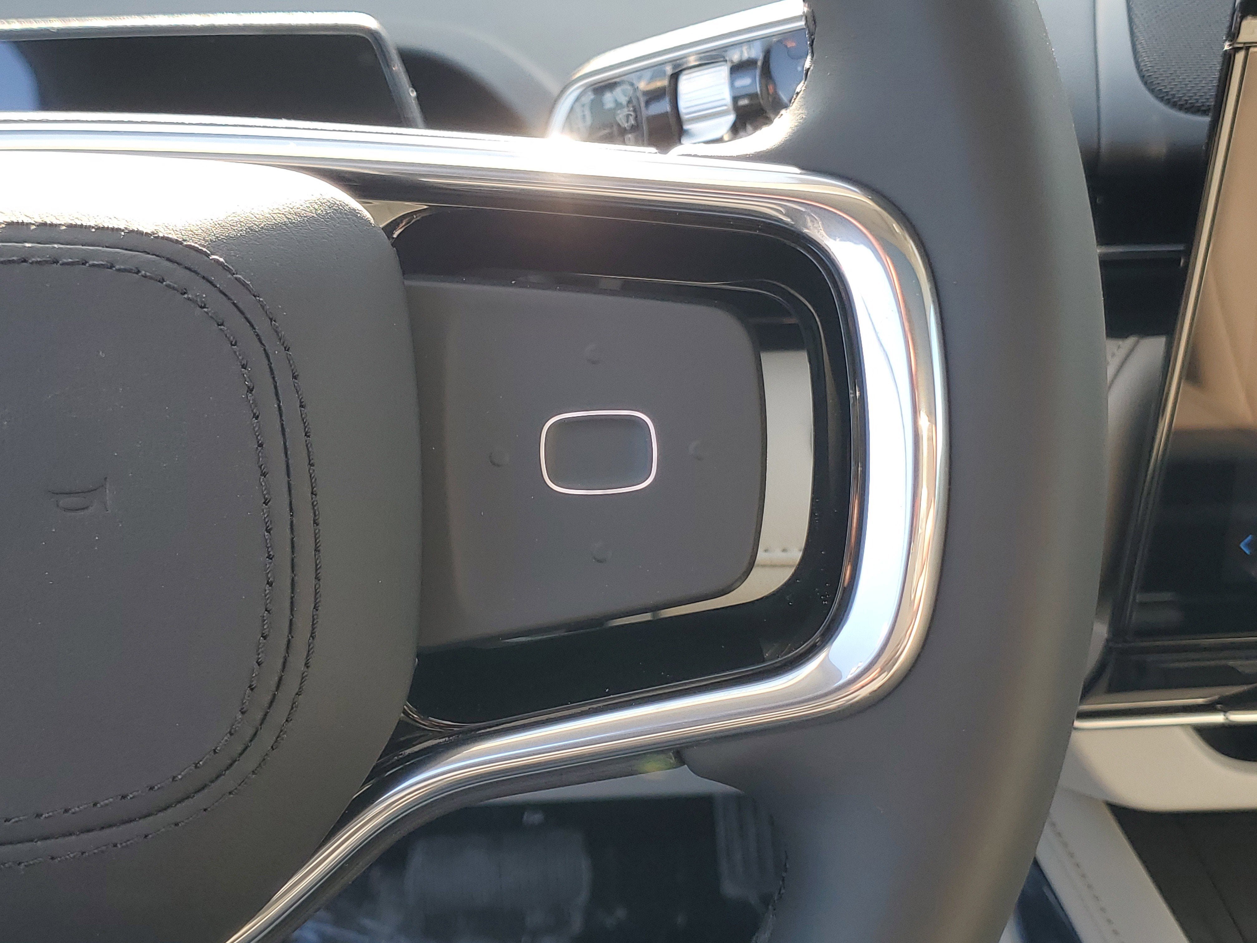 2026 Lincoln Nautilus Reserve Hybrid