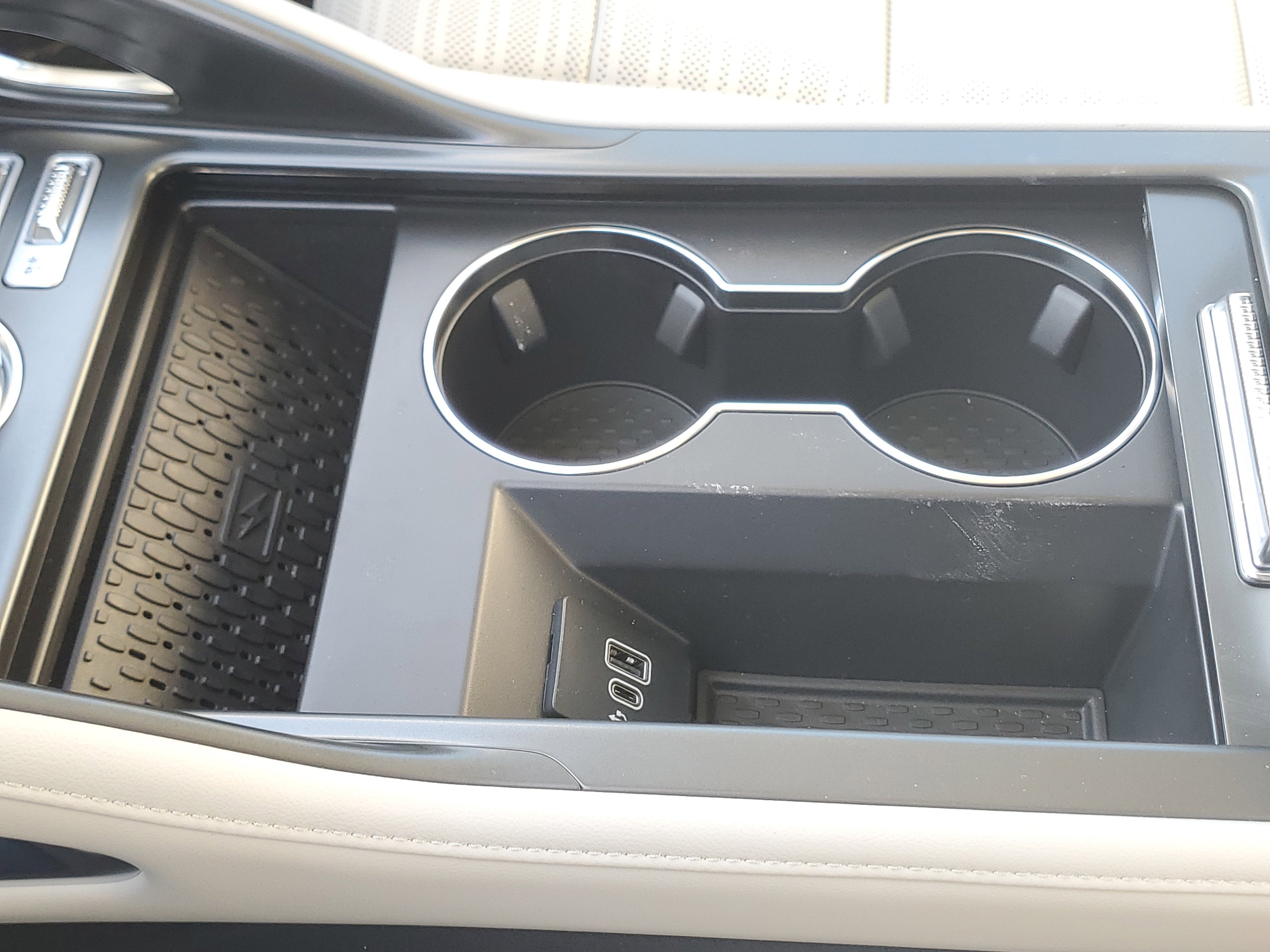 2026 Lincoln Nautilus Reserve Hybrid