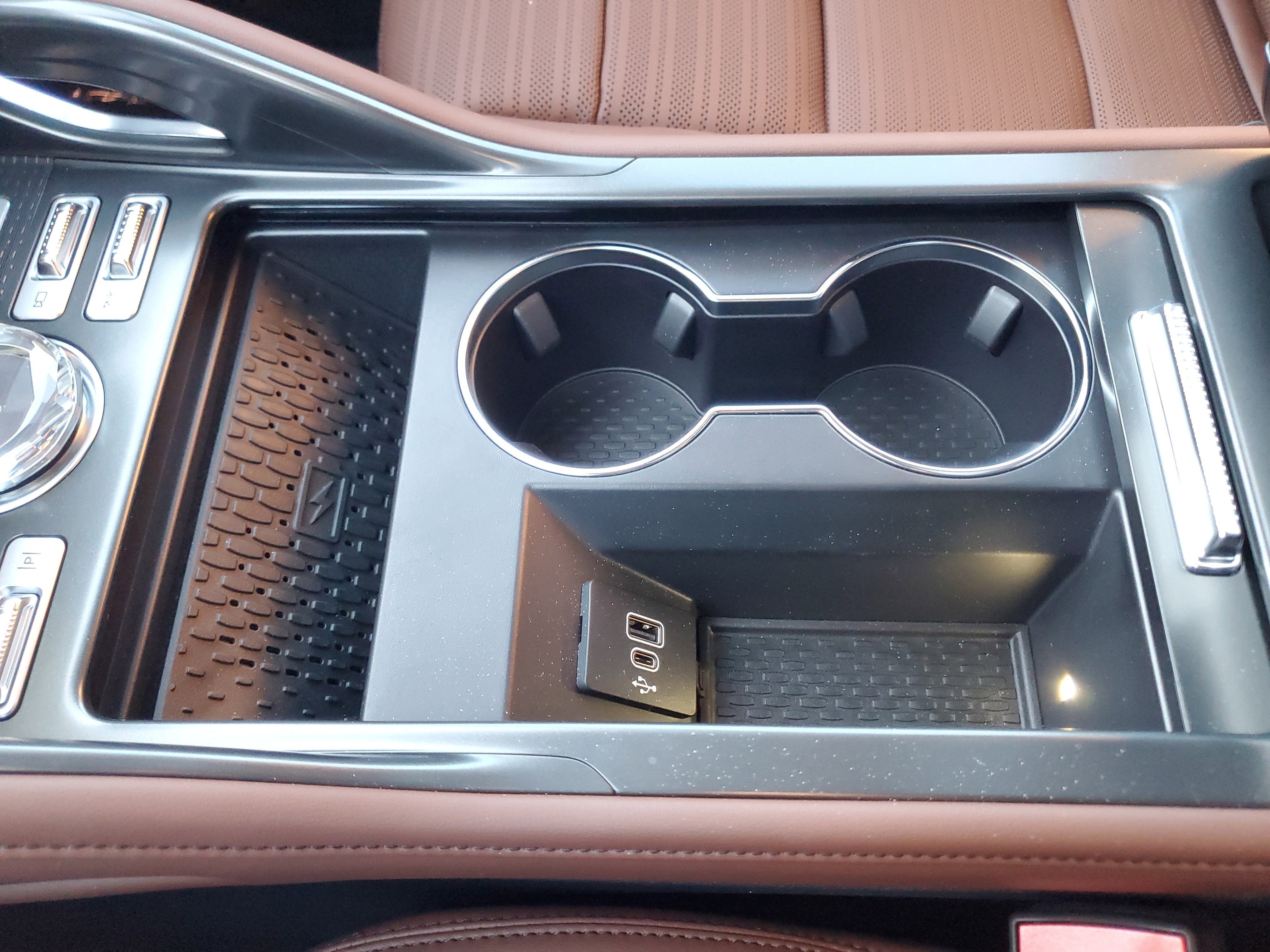 2026 Lincoln Nautilus Reserve Hybrid