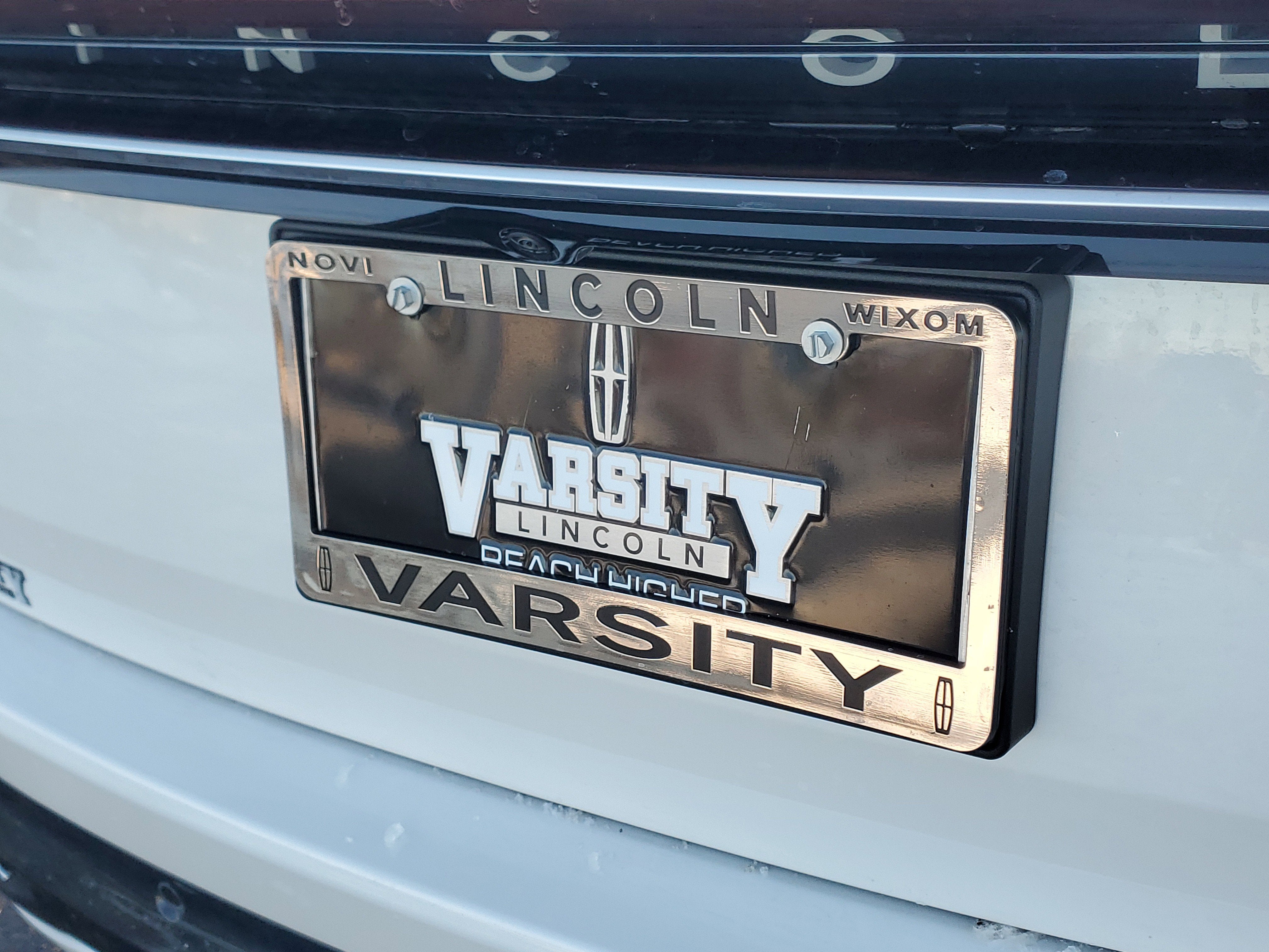 2026 Lincoln Nautilus Reserve Hybrid