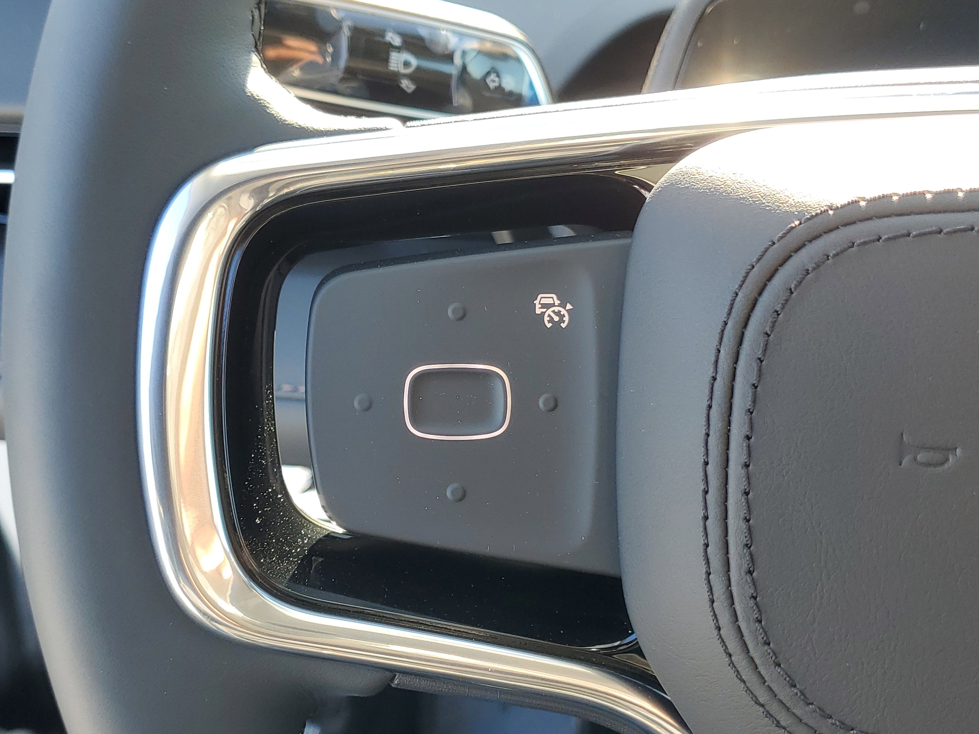 2026 Lincoln Nautilus Reserve Hybrid