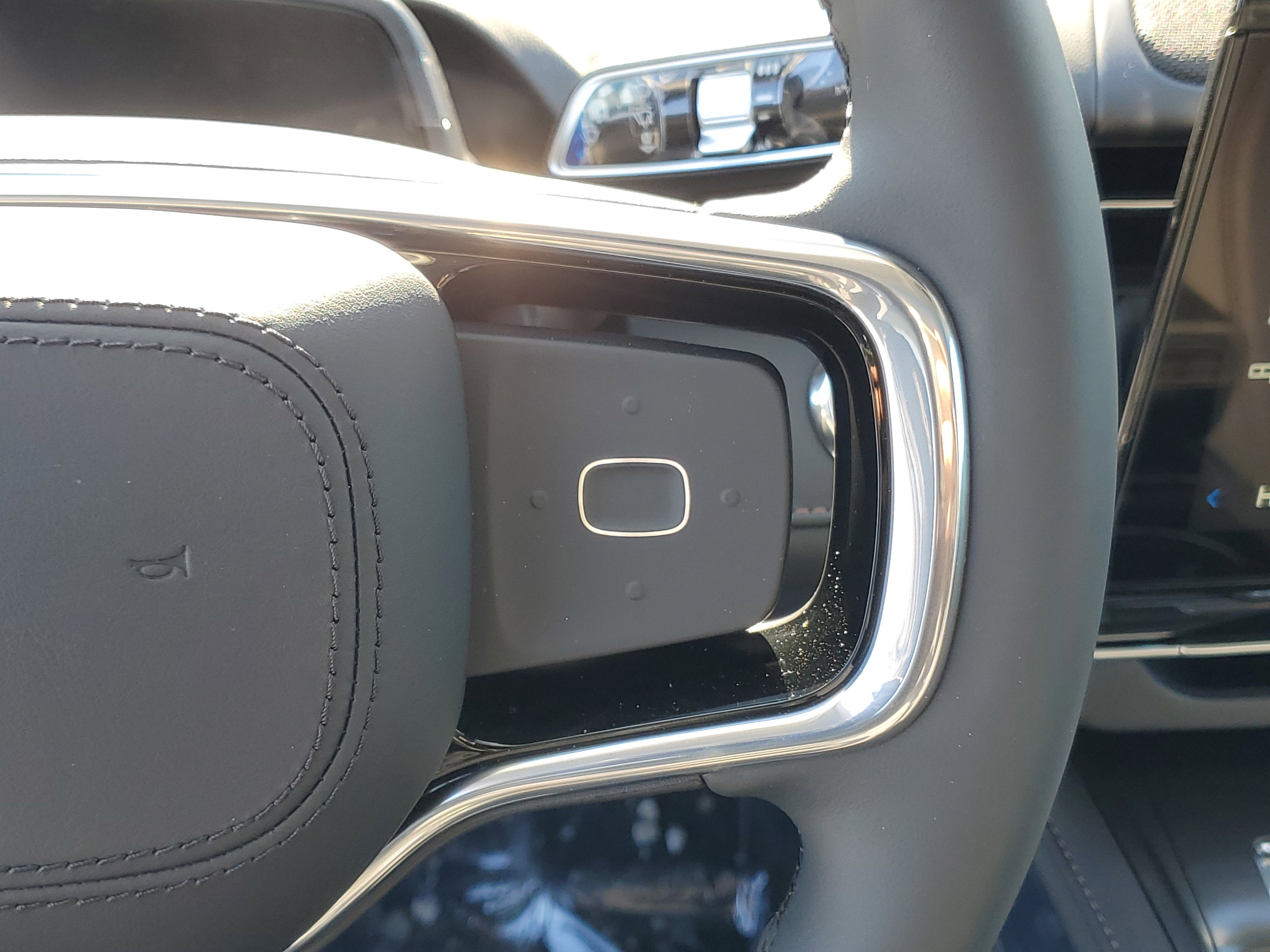 2026 Lincoln Nautilus Reserve Hybrid