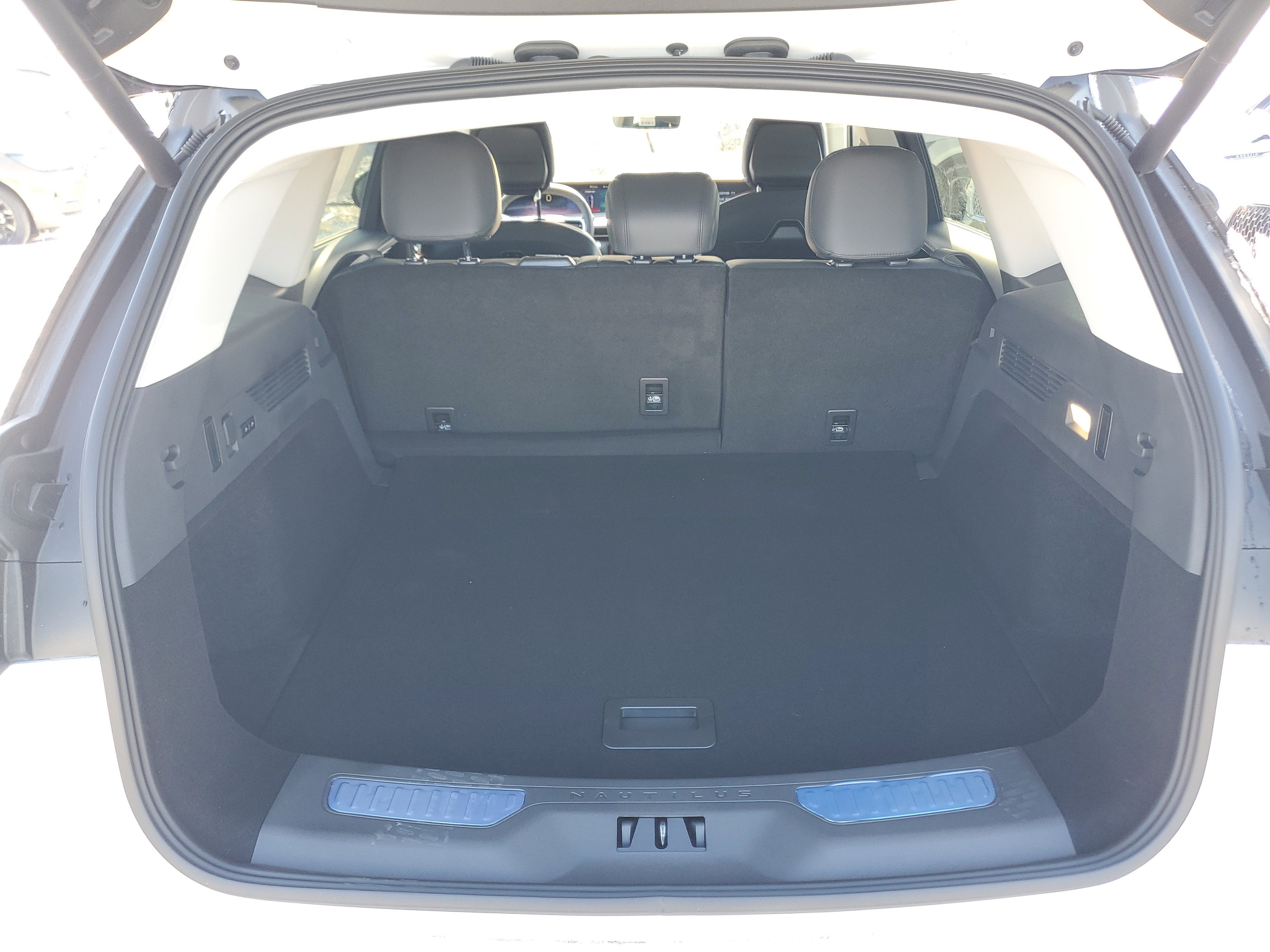 2026 Lincoln Nautilus Reserve Hybrid