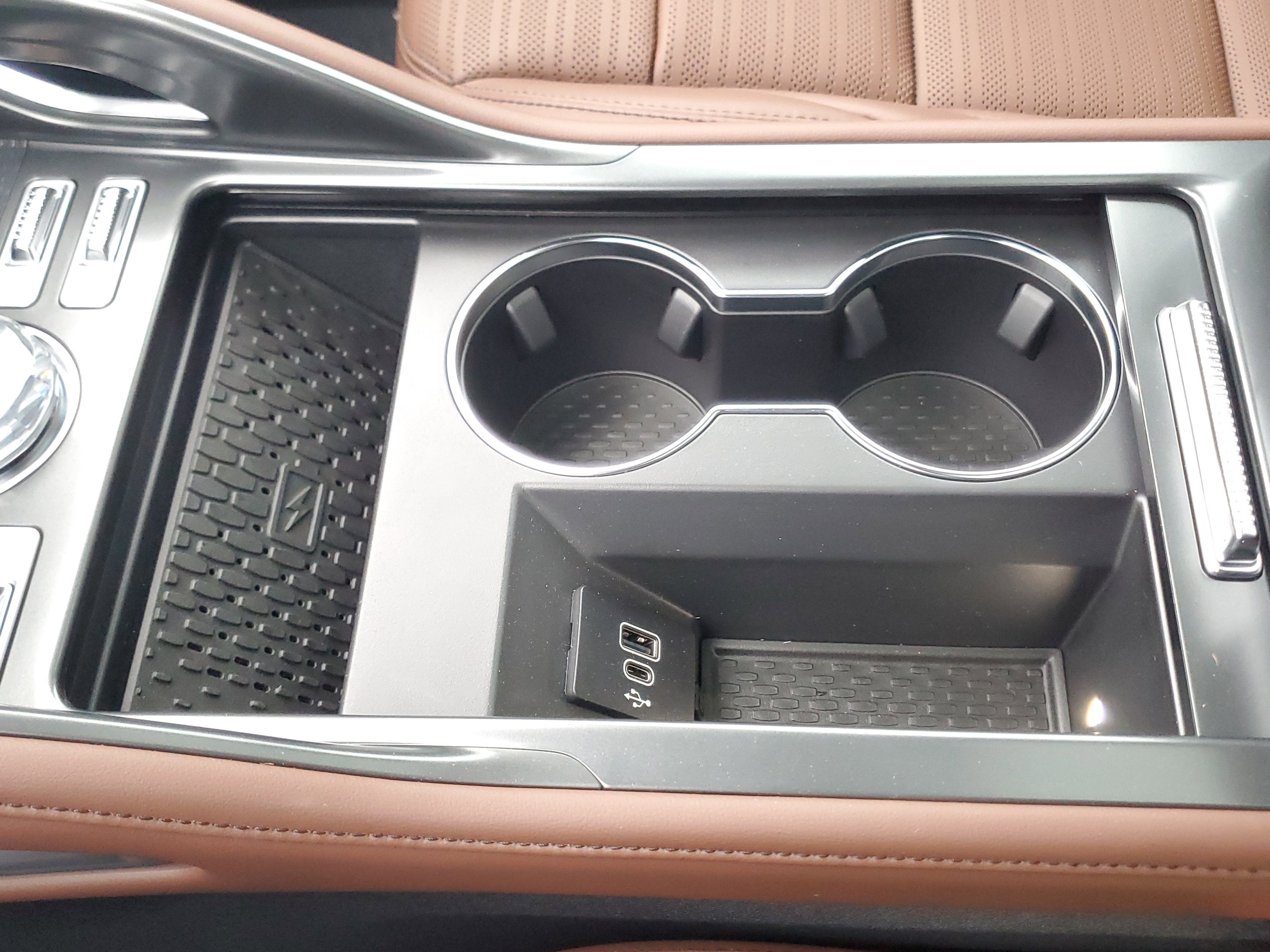 2026 Lincoln Nautilus Reserve Hybrid