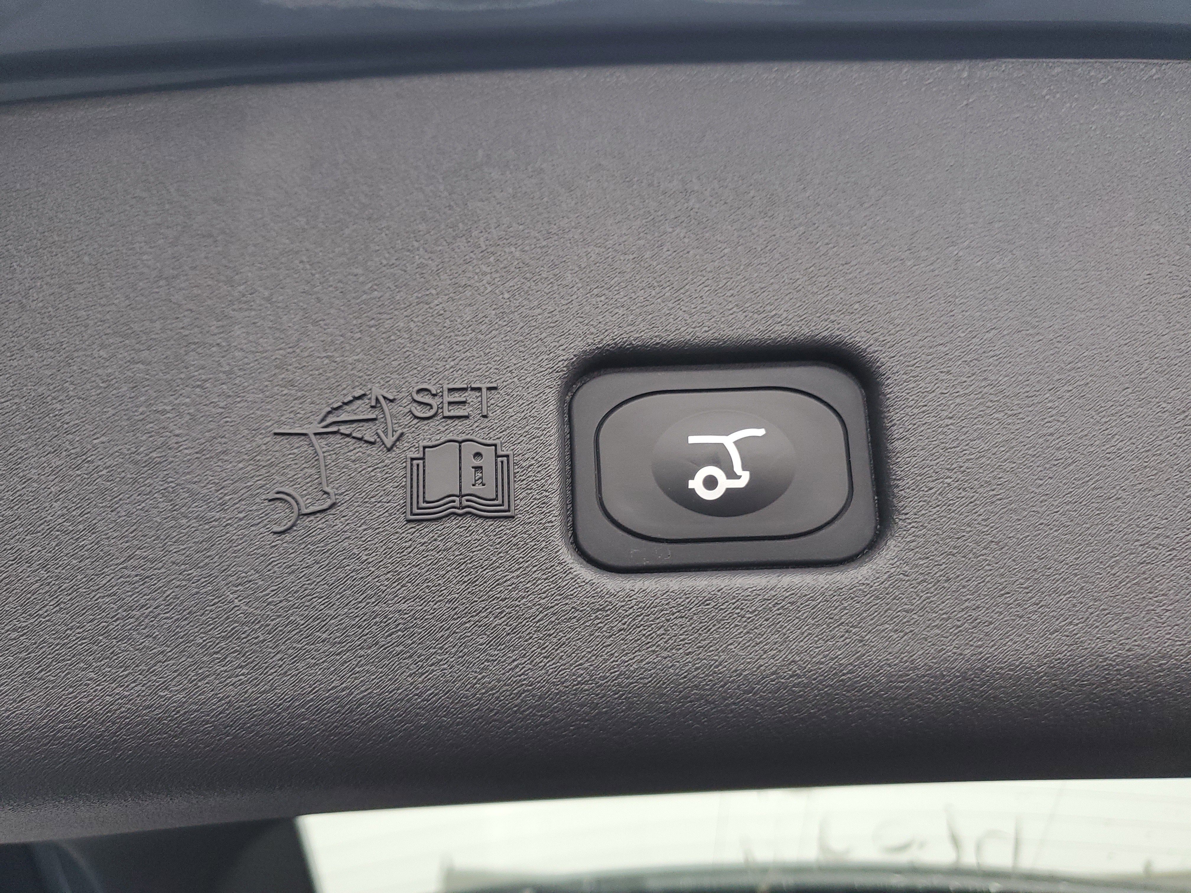 2026 Lincoln Nautilus Reserve Hybrid