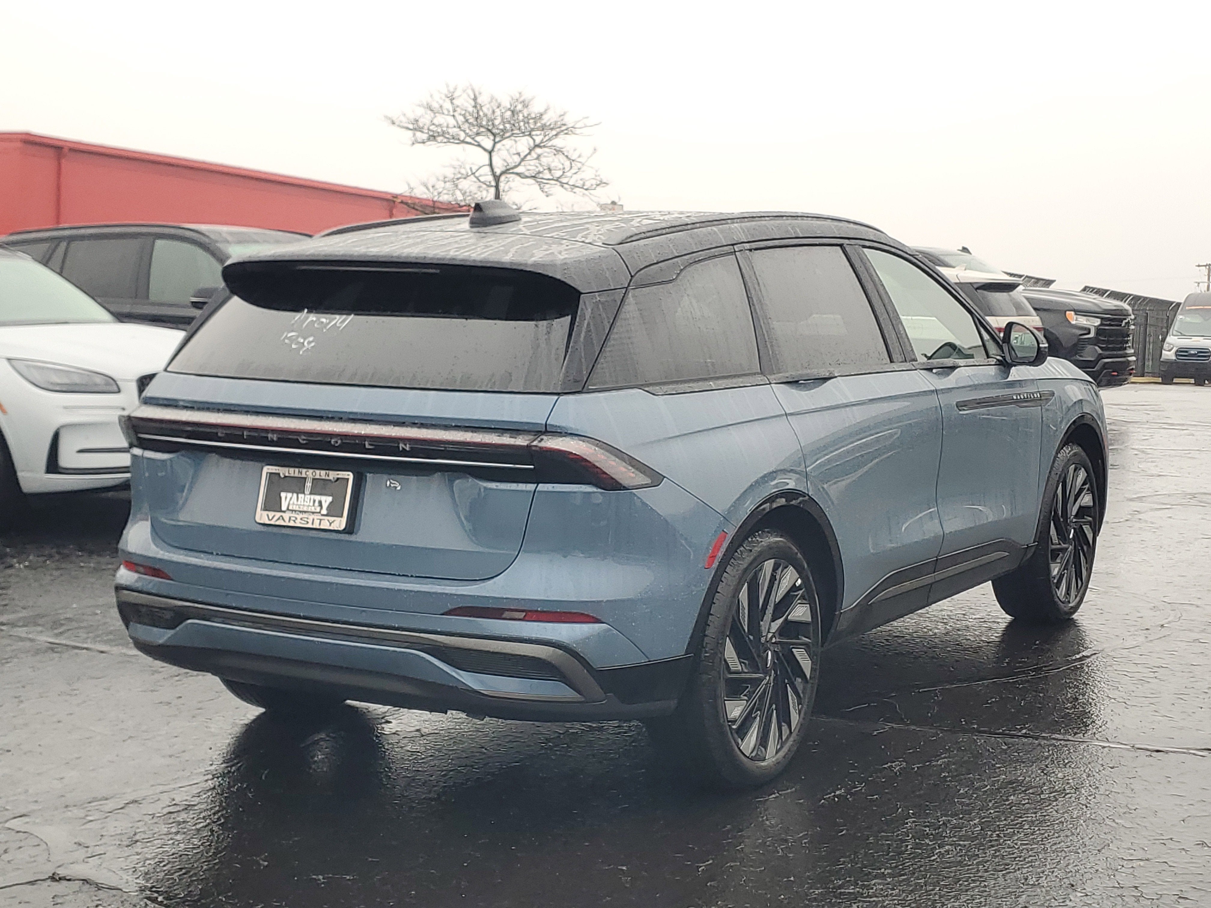 2026 Lincoln Nautilus Reserve Hybrid