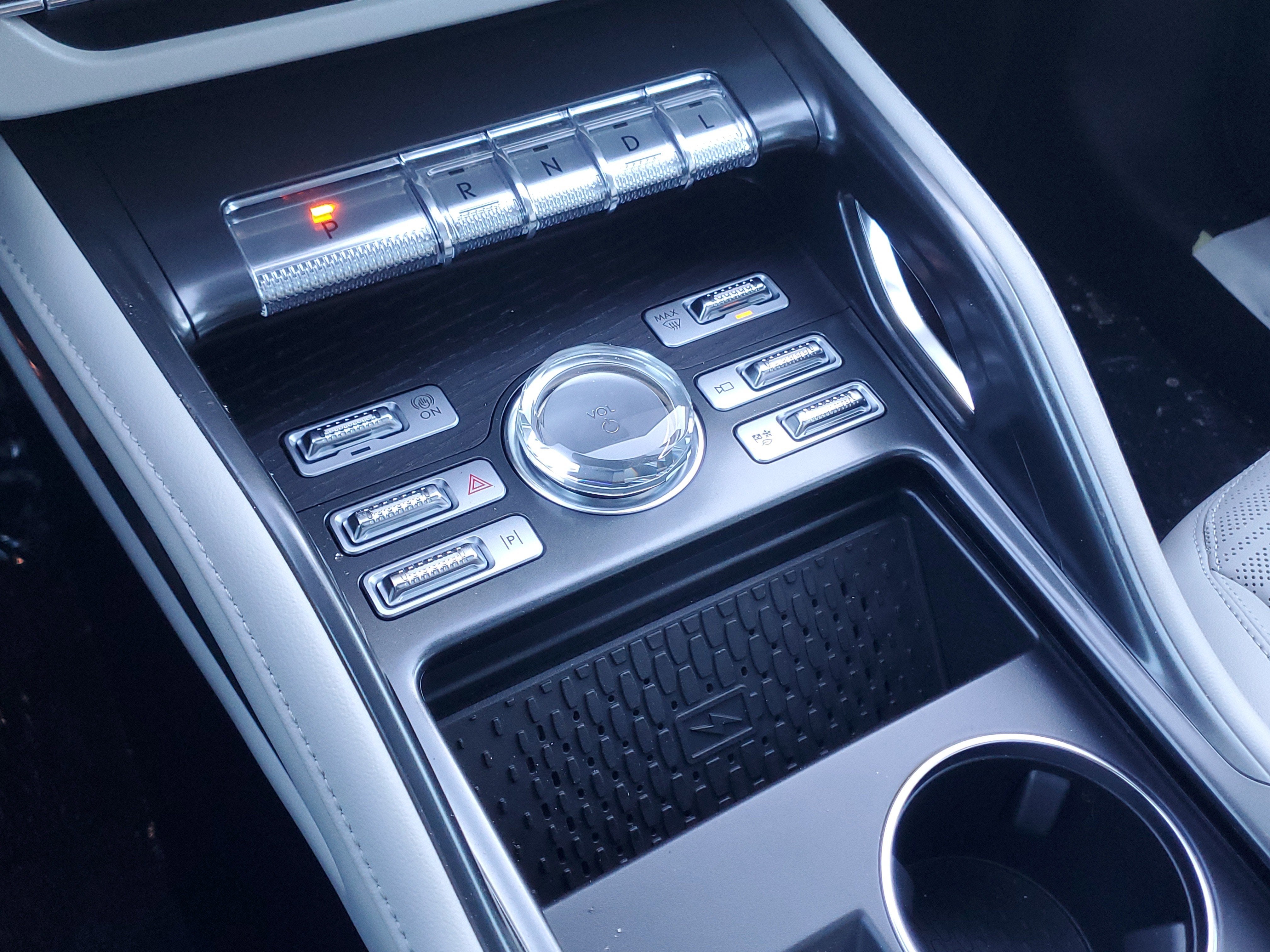 2026 Lincoln Nautilus Reserve Hybrid