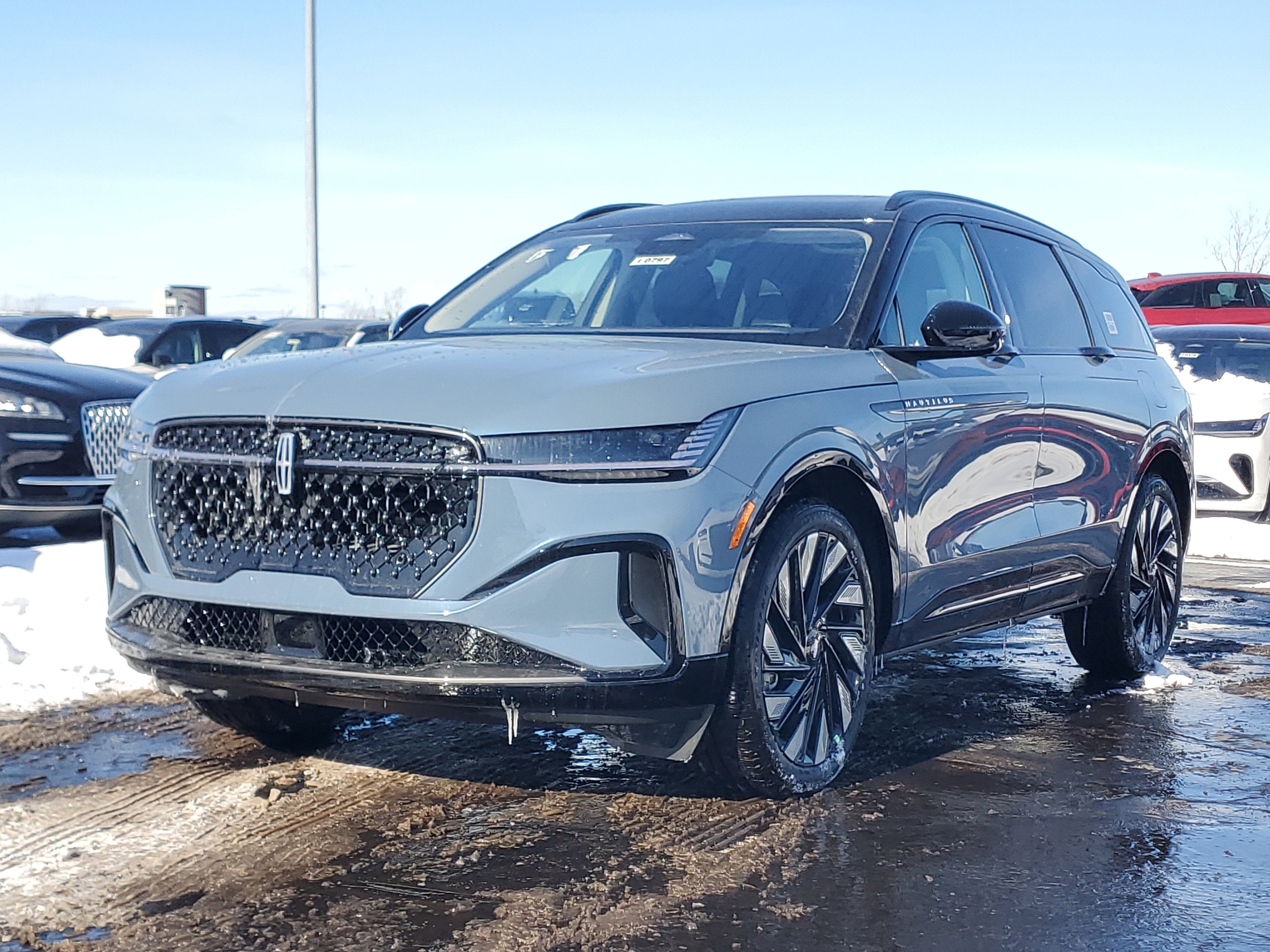 2026 Lincoln Nautilus Reserve Hybrid