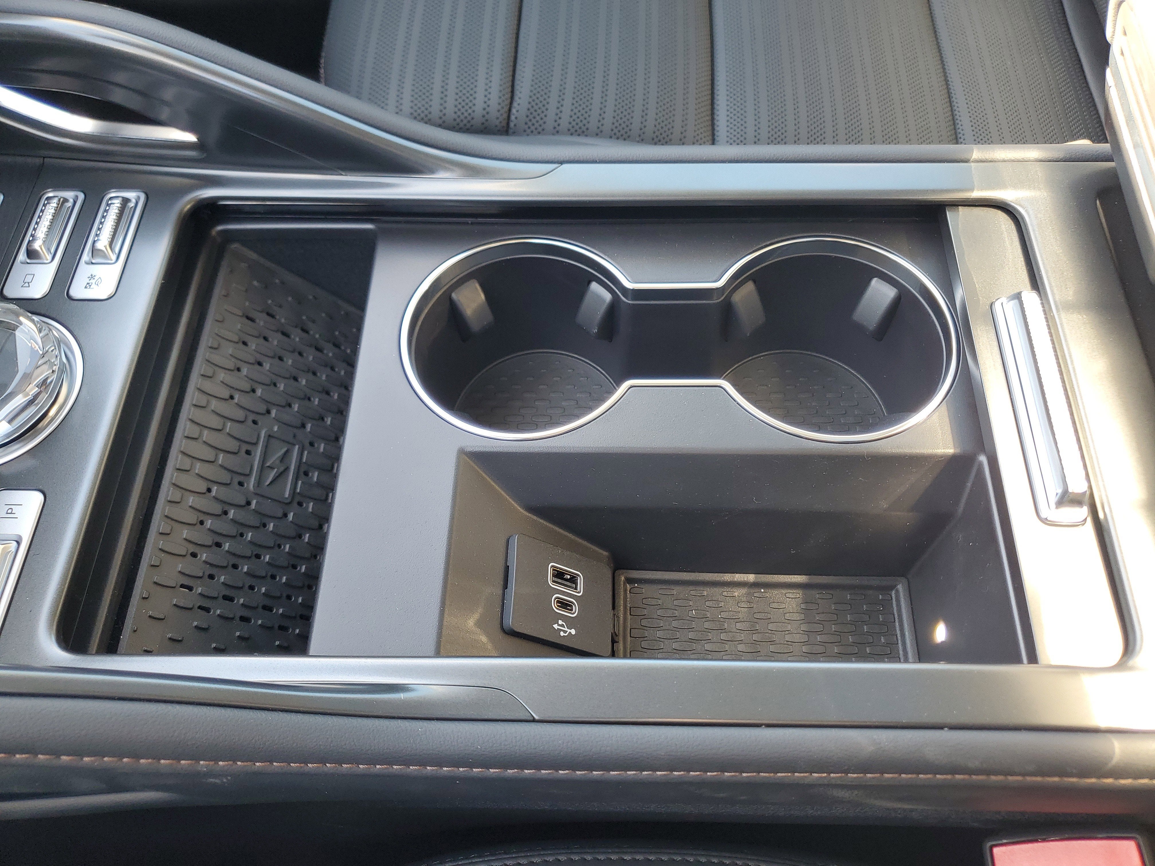 2026 Lincoln Nautilus Reserve Hybrid