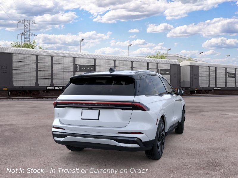 2026 Lincoln Nautilus Reserve Hybrid