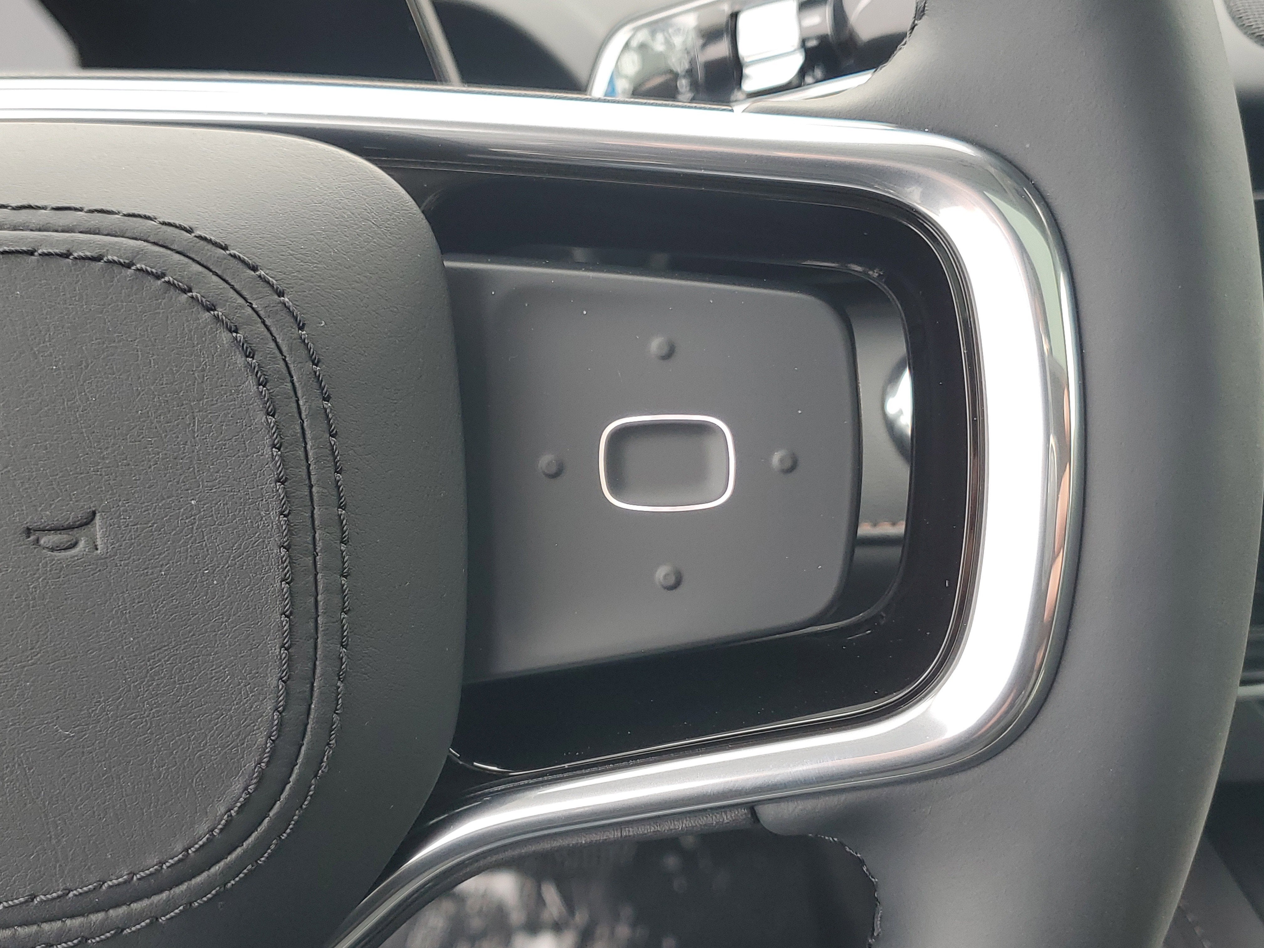 2026 Lincoln Nautilus Reserve Hybrid