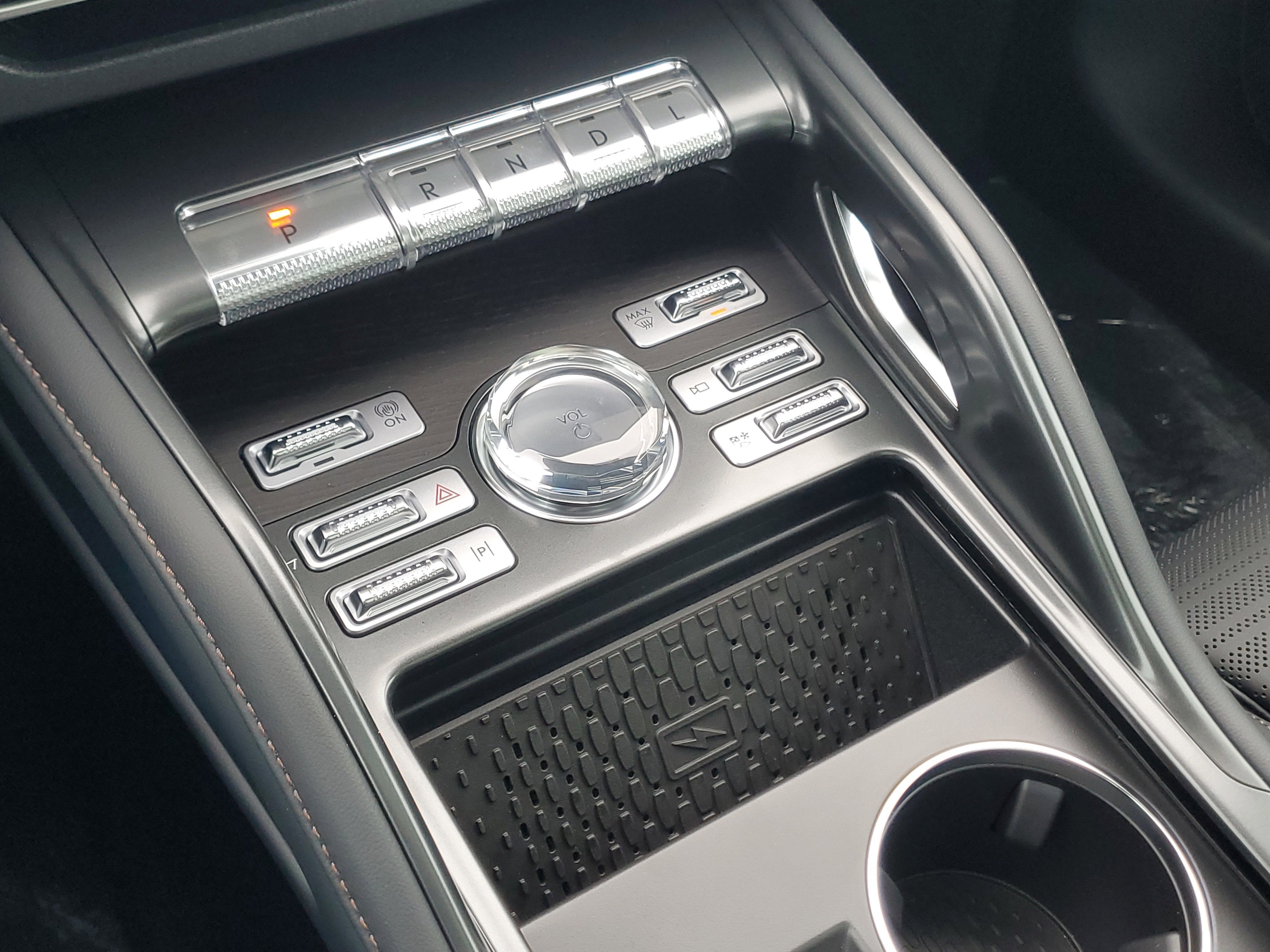 2026 Lincoln Nautilus Reserve Hybrid