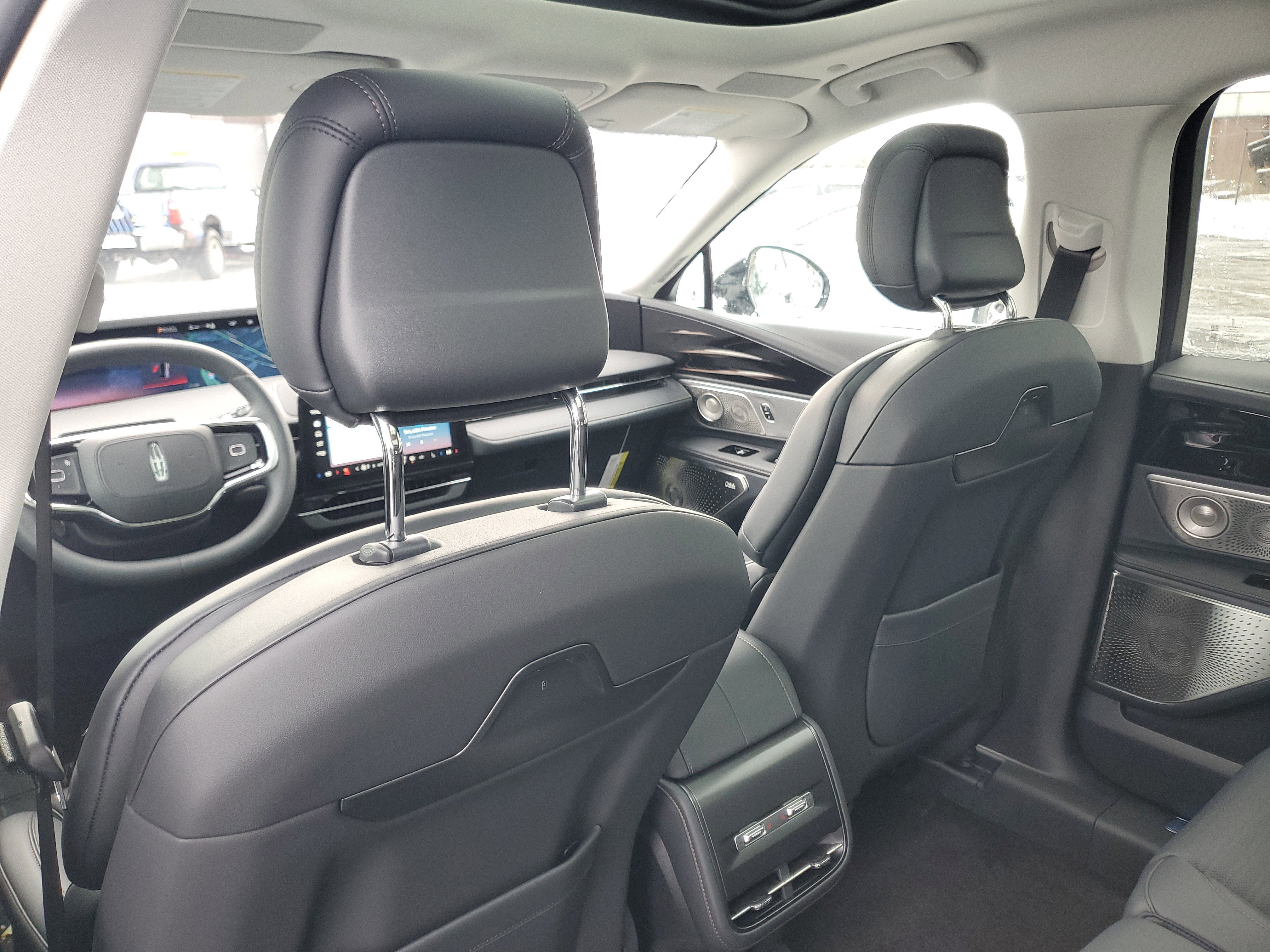 2026 Lincoln Nautilus Reserve Hybrid