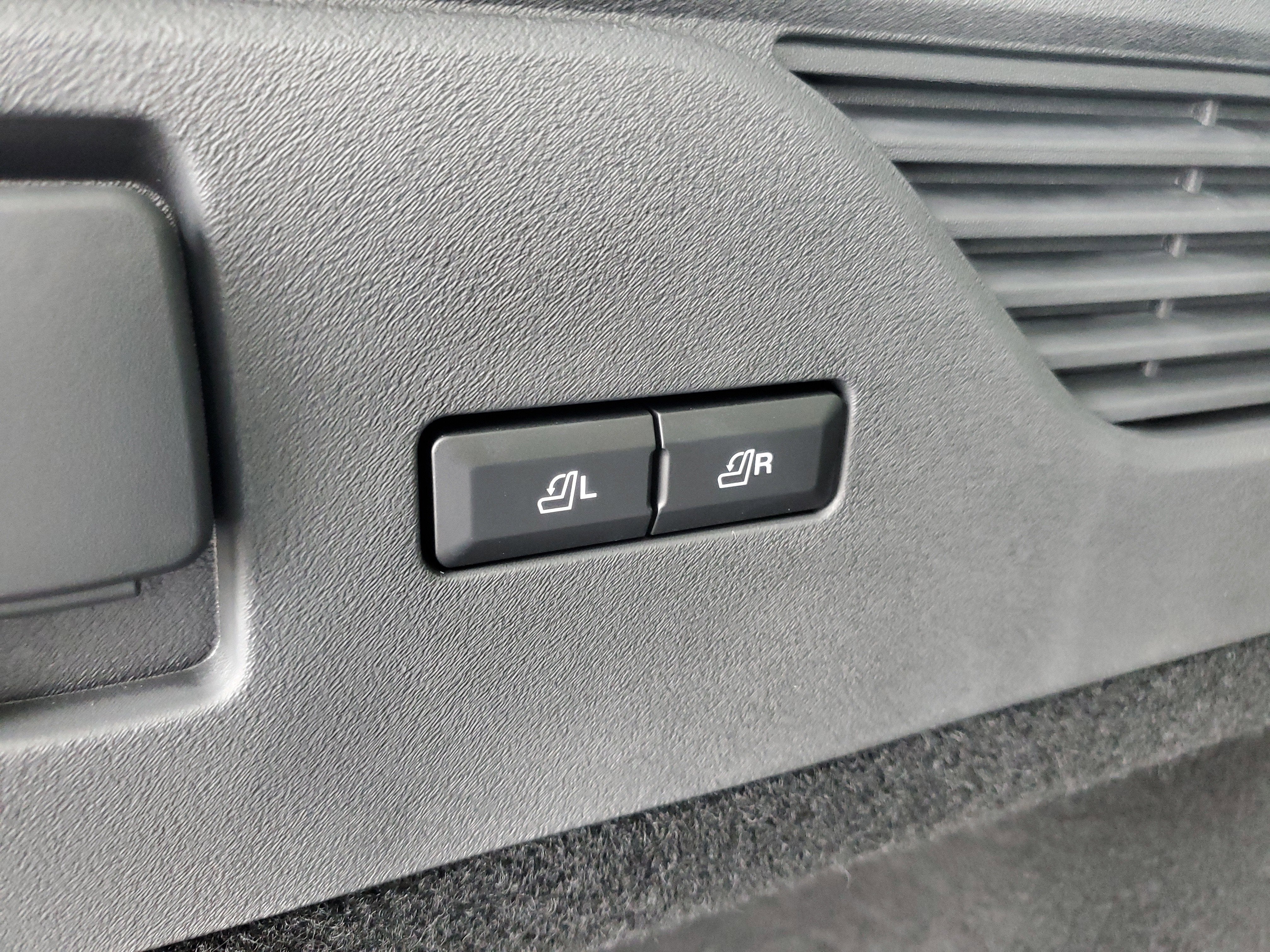 2026 Lincoln Nautilus Reserve Hybrid