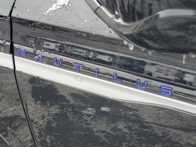 2026 Lincoln Nautilus Reserve Hybrid