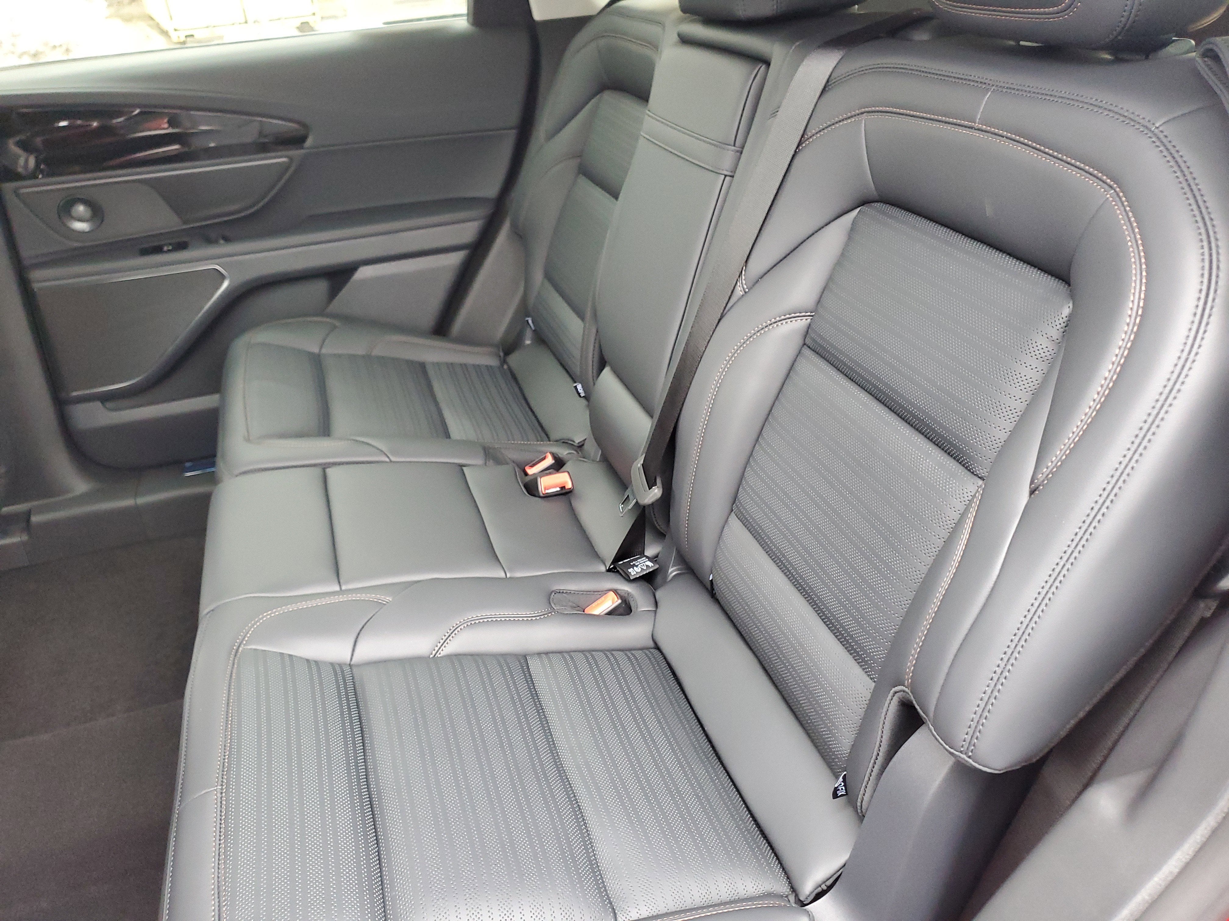 2026 Lincoln Nautilus Reserve Hybrid