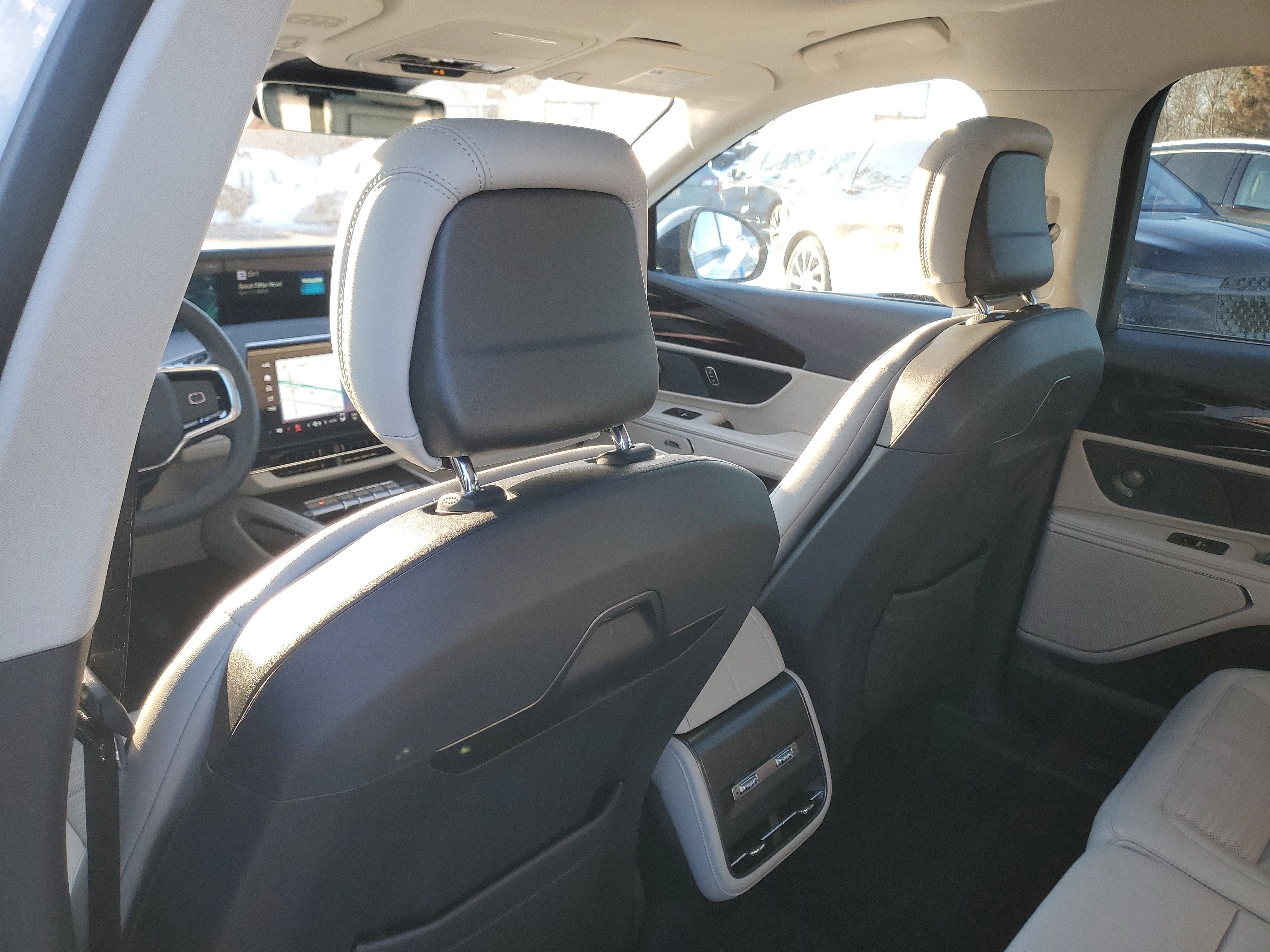 2026 Lincoln Nautilus Reserve Hybrid