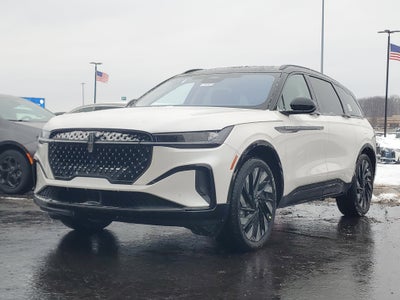 2026 Lincoln Nautilus Reserve Hybrid