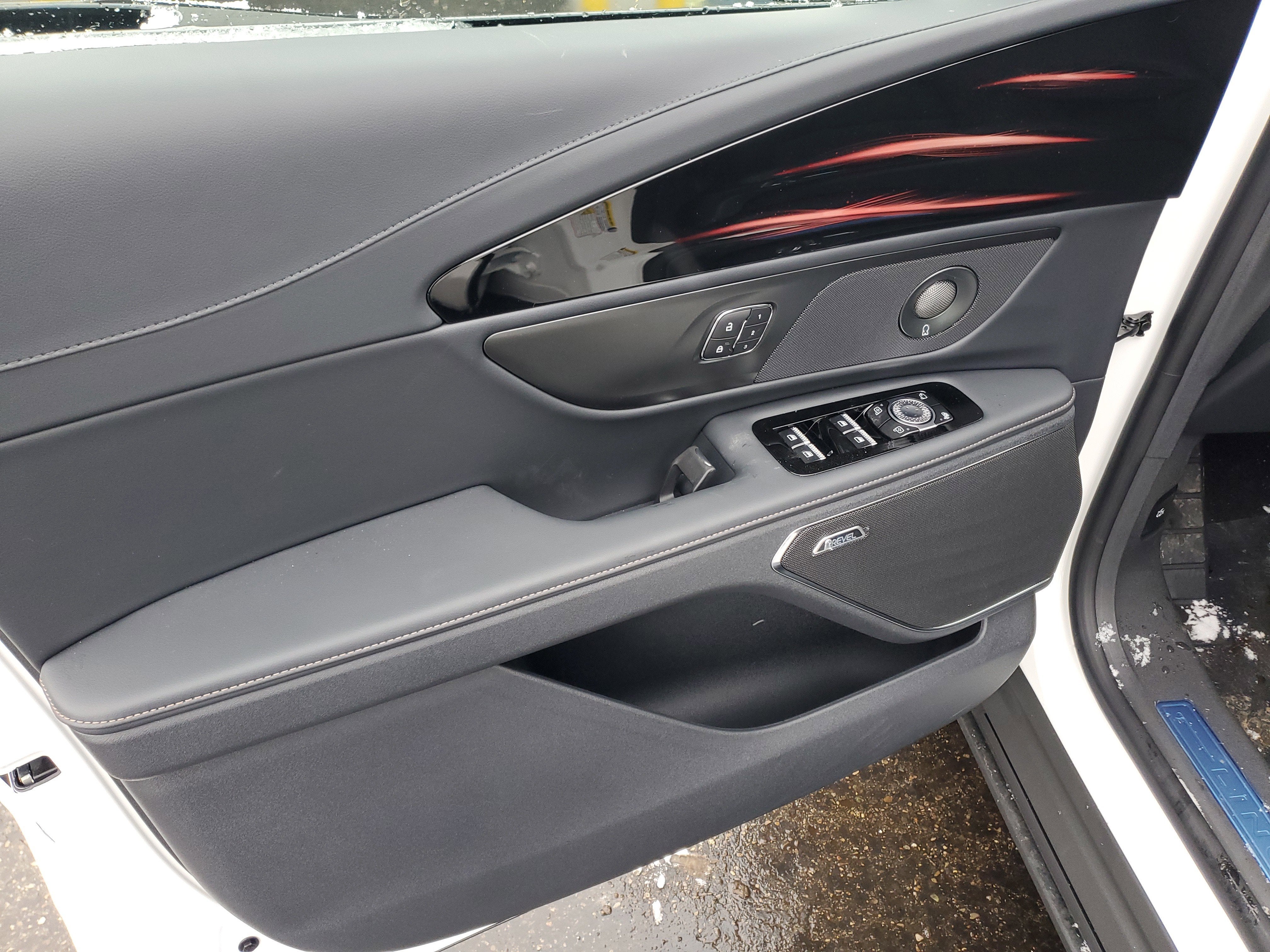 2026 Lincoln Nautilus Reserve Hybrid