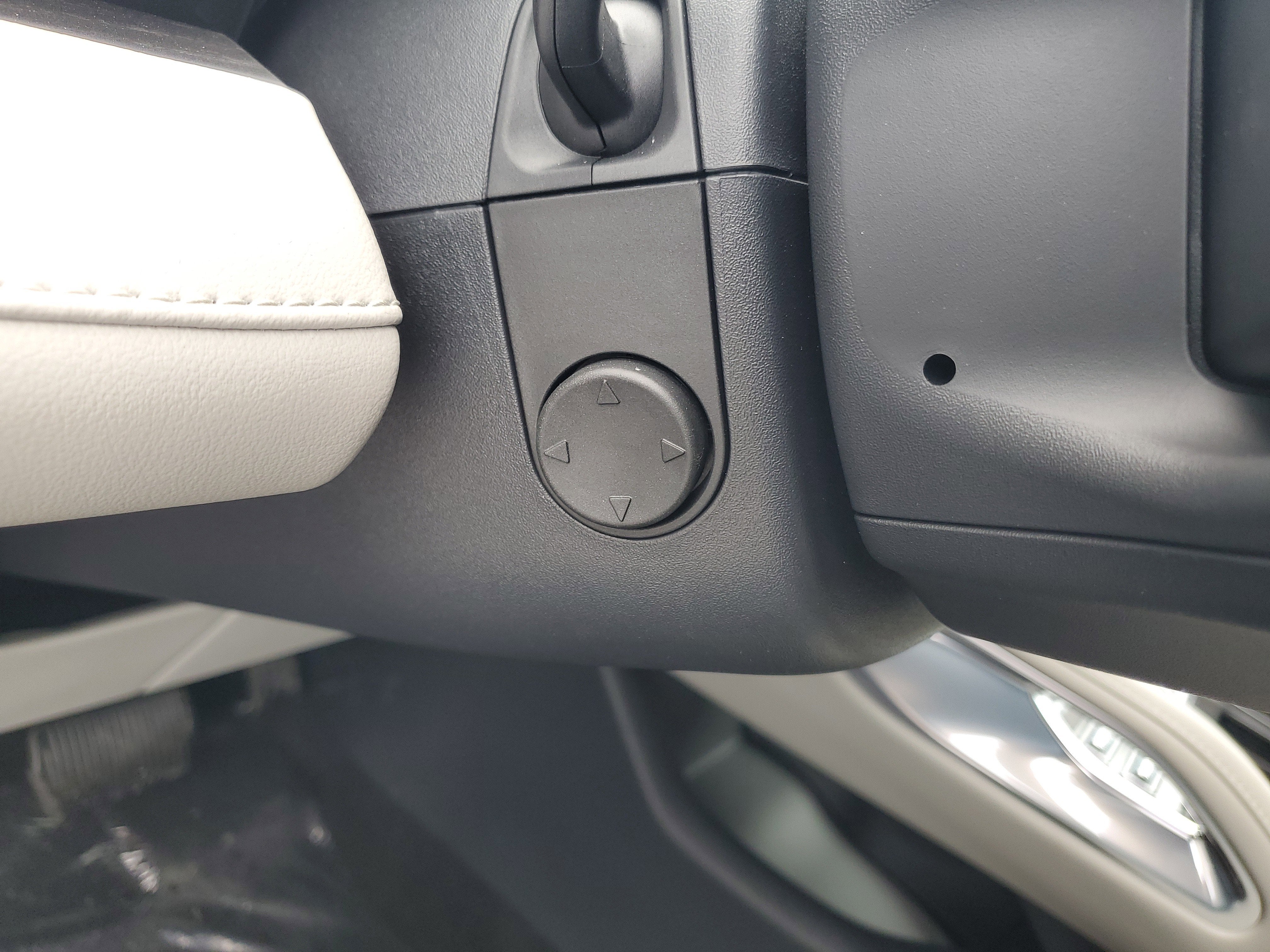 2026 Lincoln Nautilus Reserve Hybrid