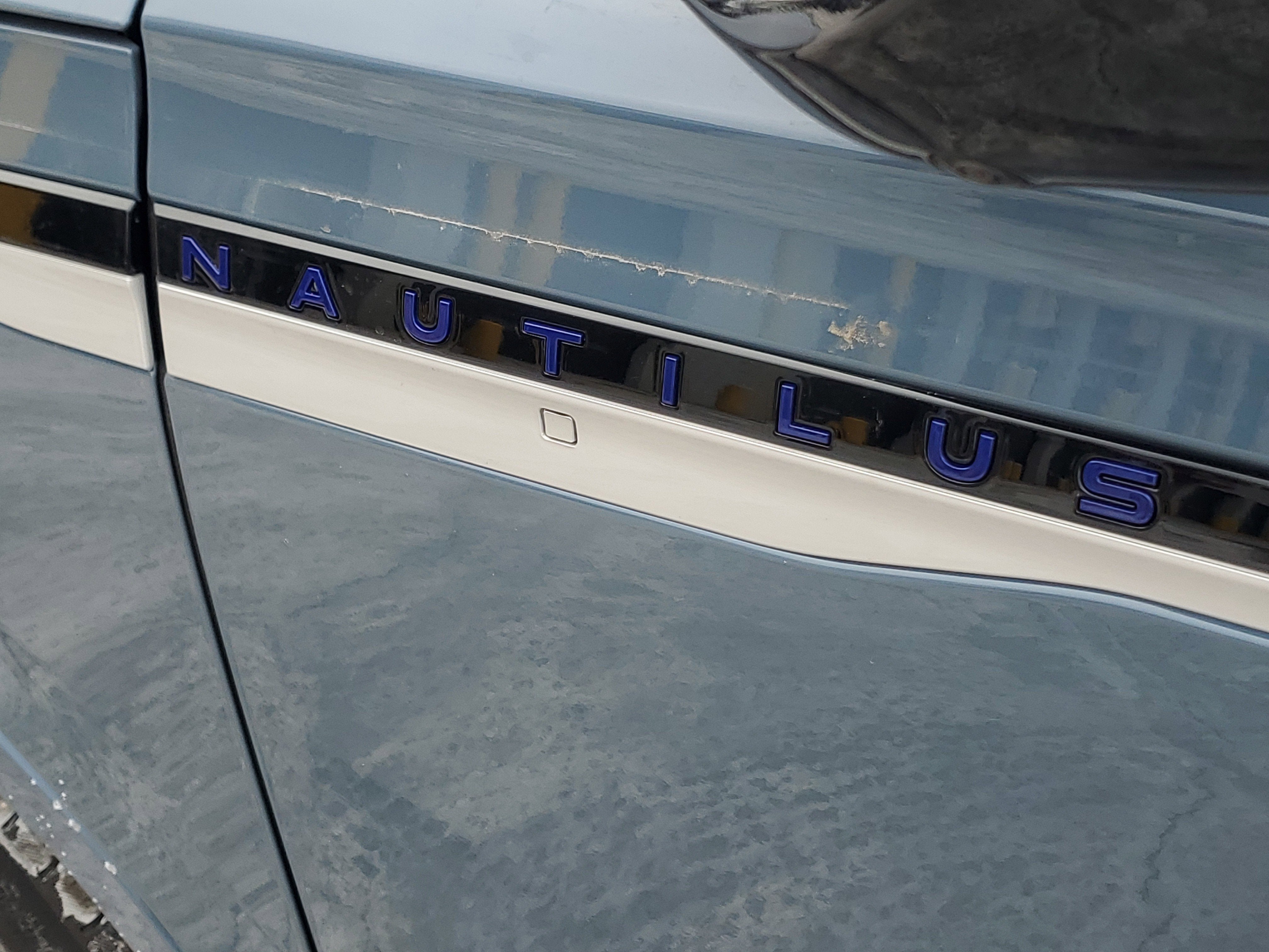 2026 Lincoln Nautilus Reserve Hybrid