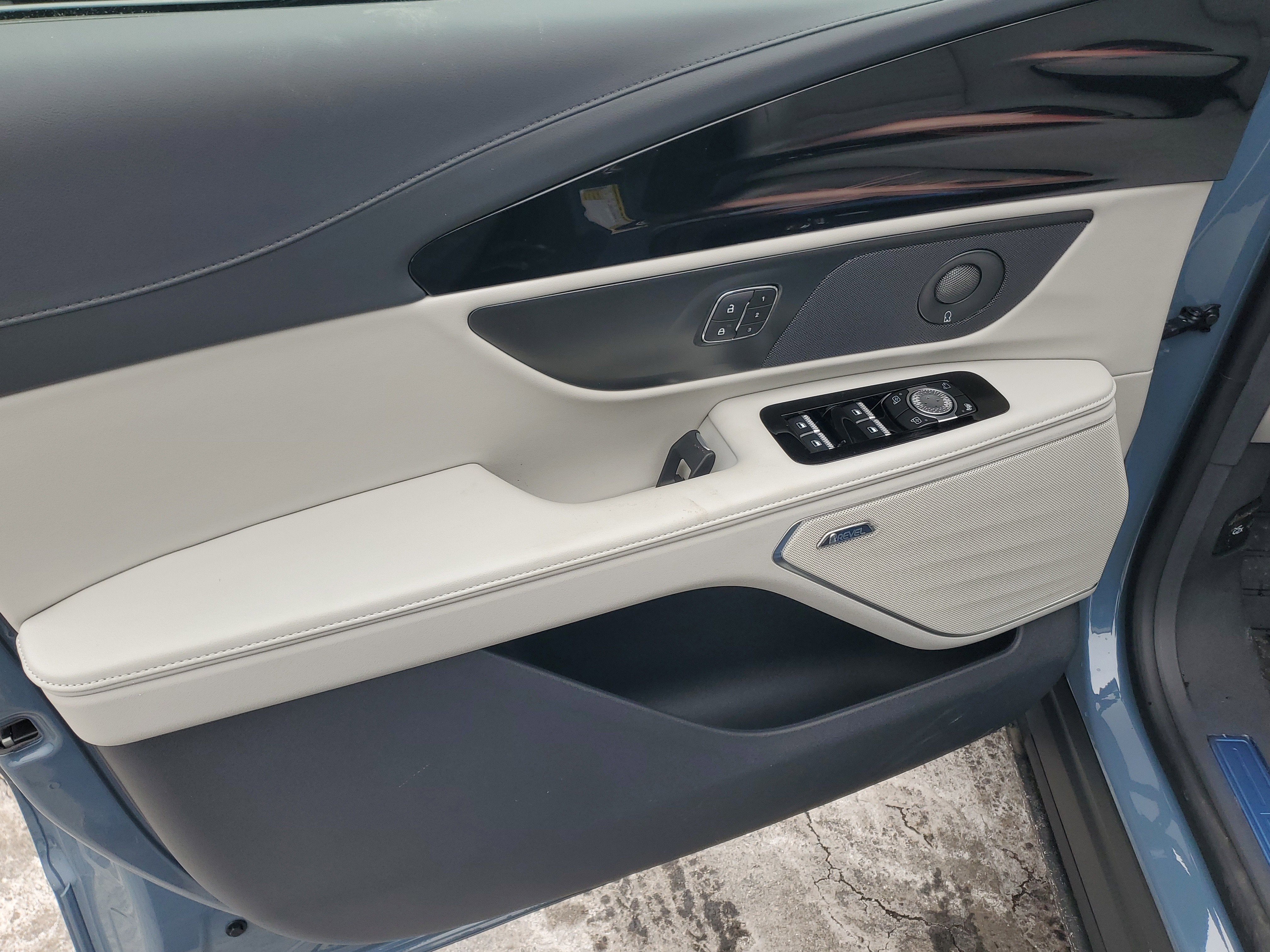 2026 Lincoln Nautilus Reserve Hybrid