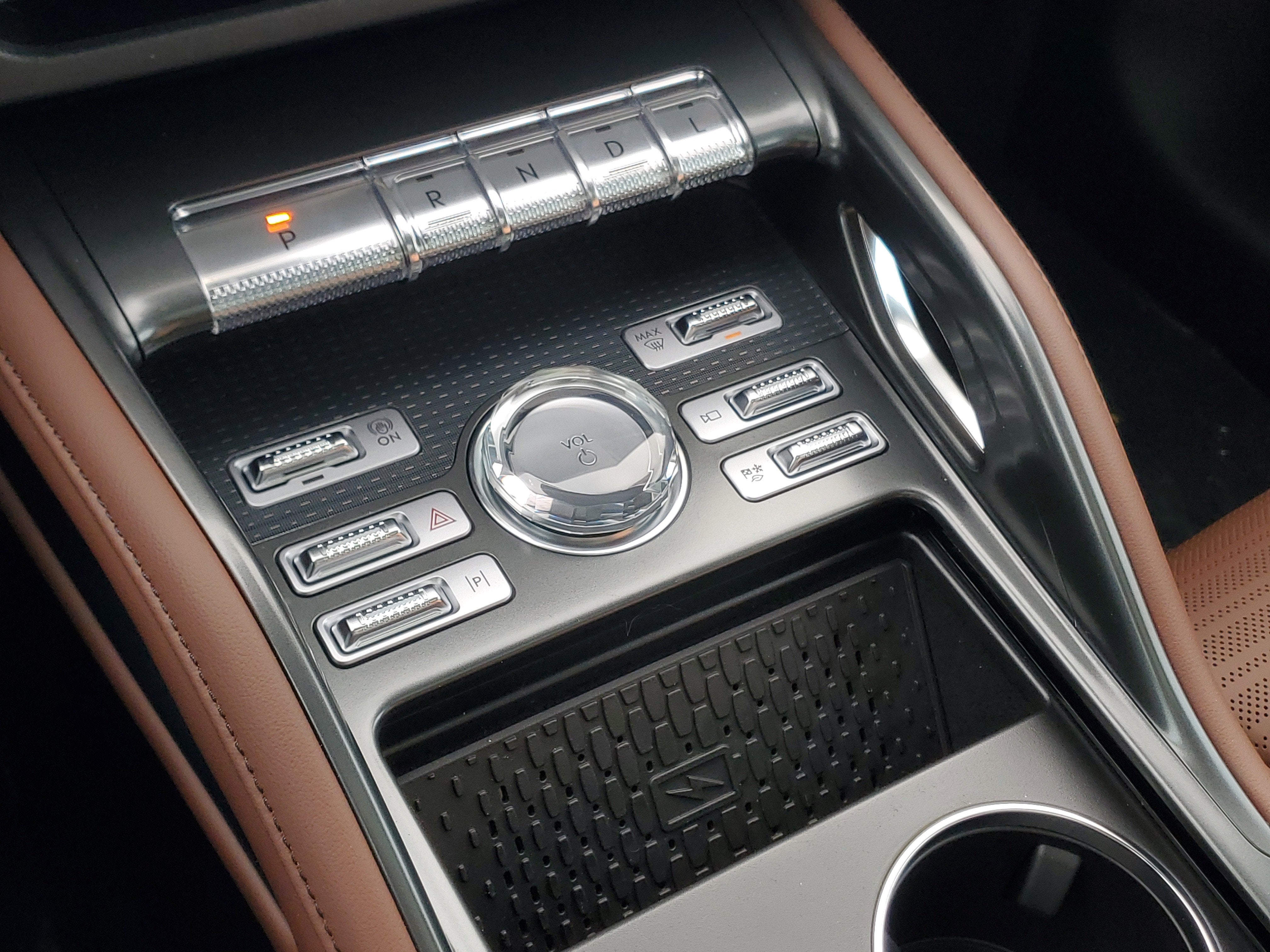 2026 Lincoln Nautilus Reserve Hybrid