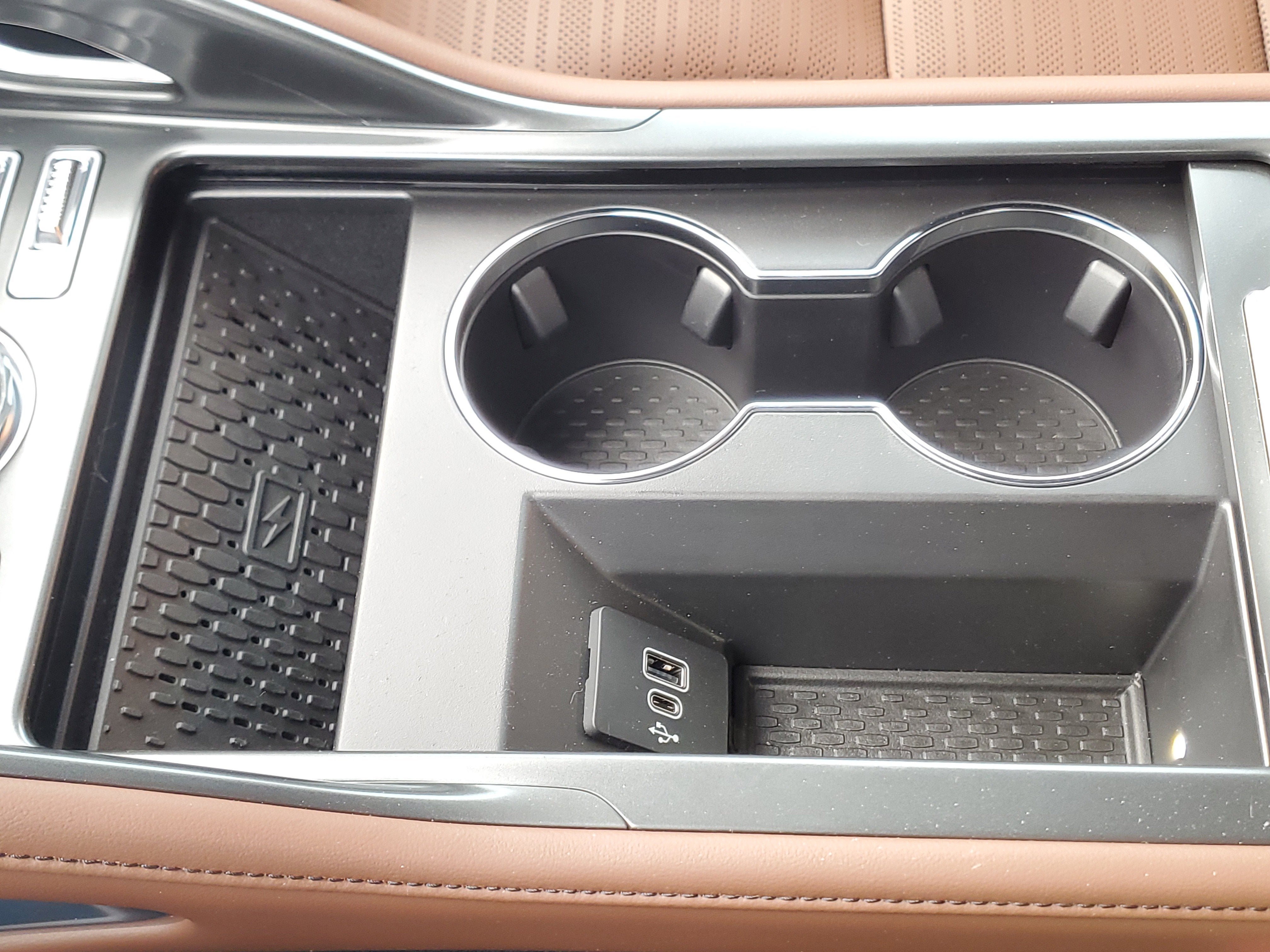 2026 Lincoln Nautilus Reserve Hybrid